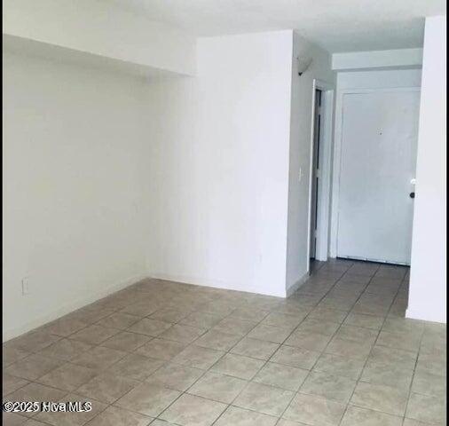 100525669 | Photo 12