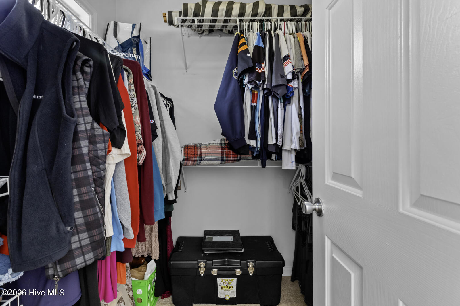 100562743 | Photo 34