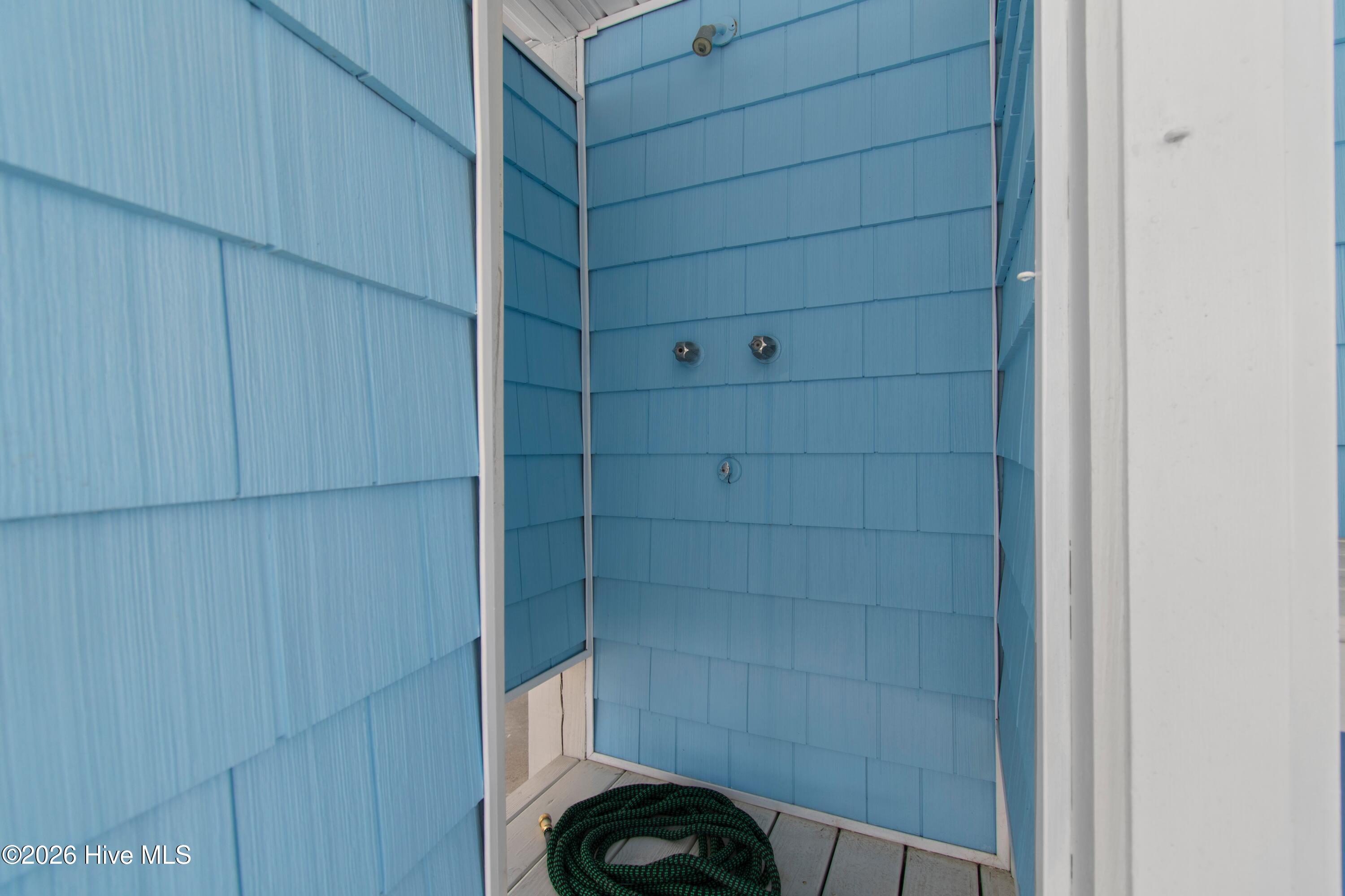 100555544 | Photo 10