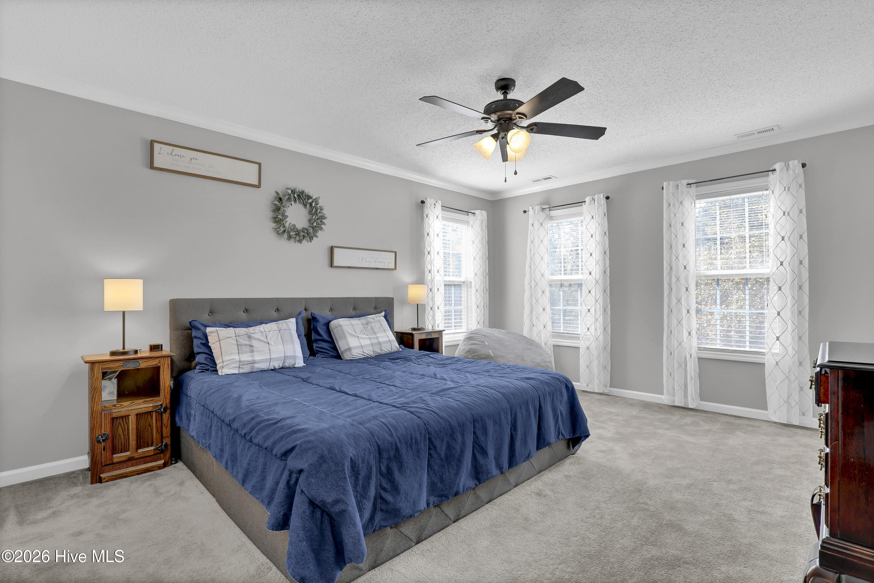 100556725 | Photo 21