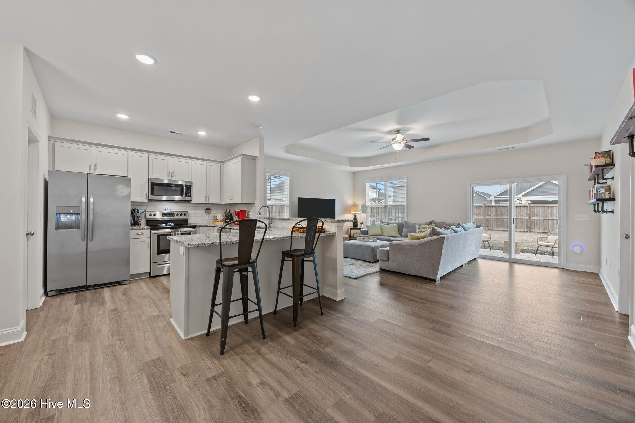 100552532 | Photo 12