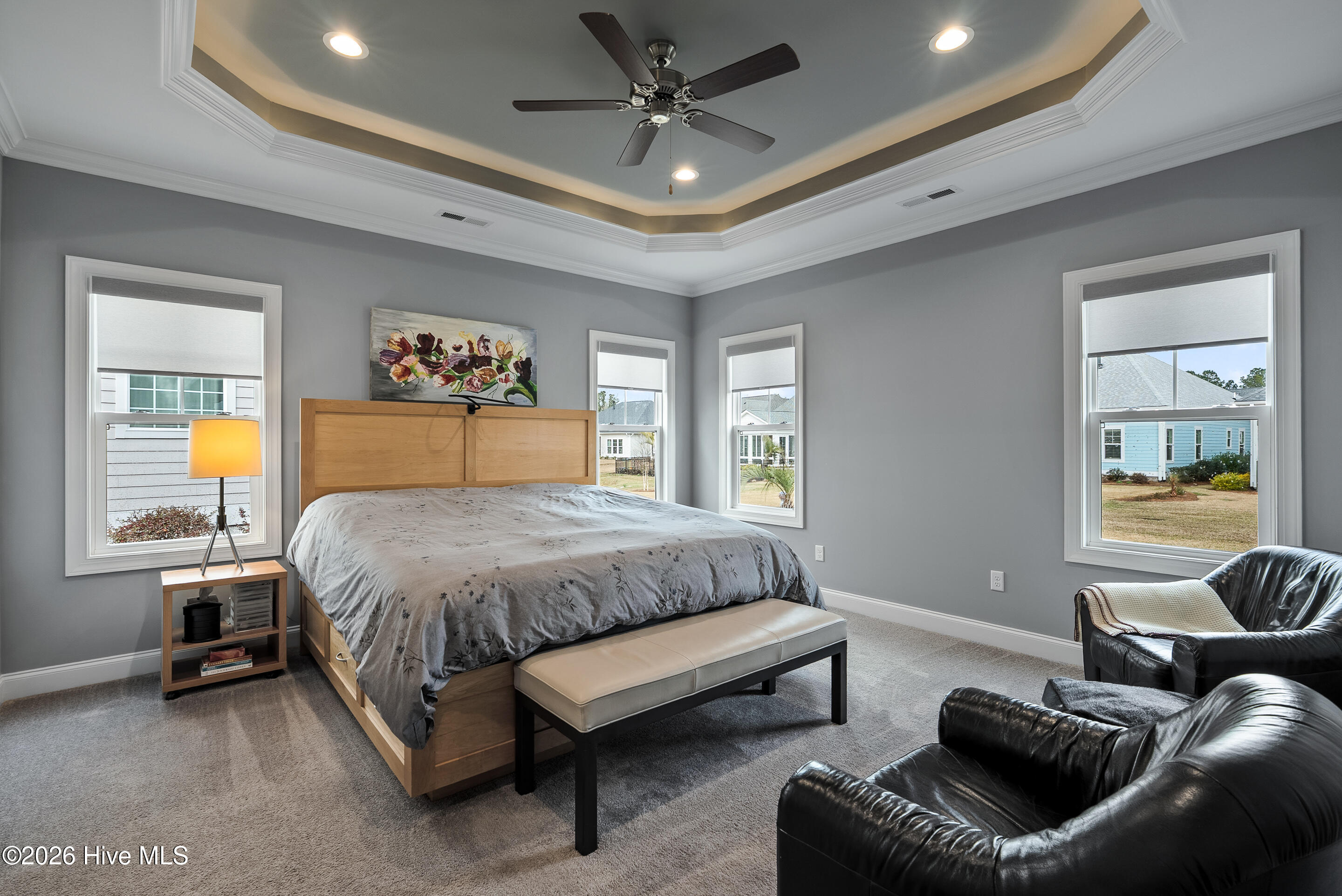 100559737 | Photo 25