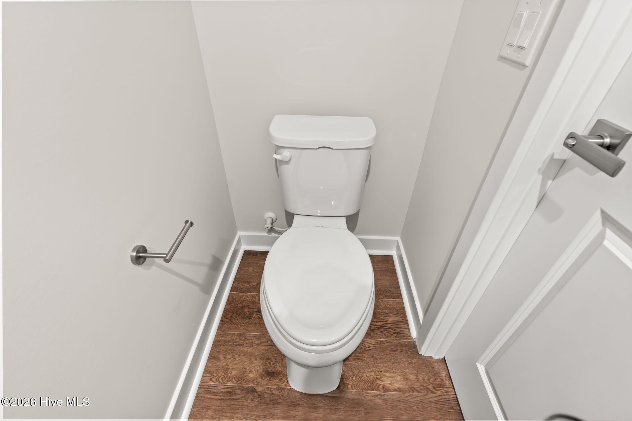 100545673 | Photo 11