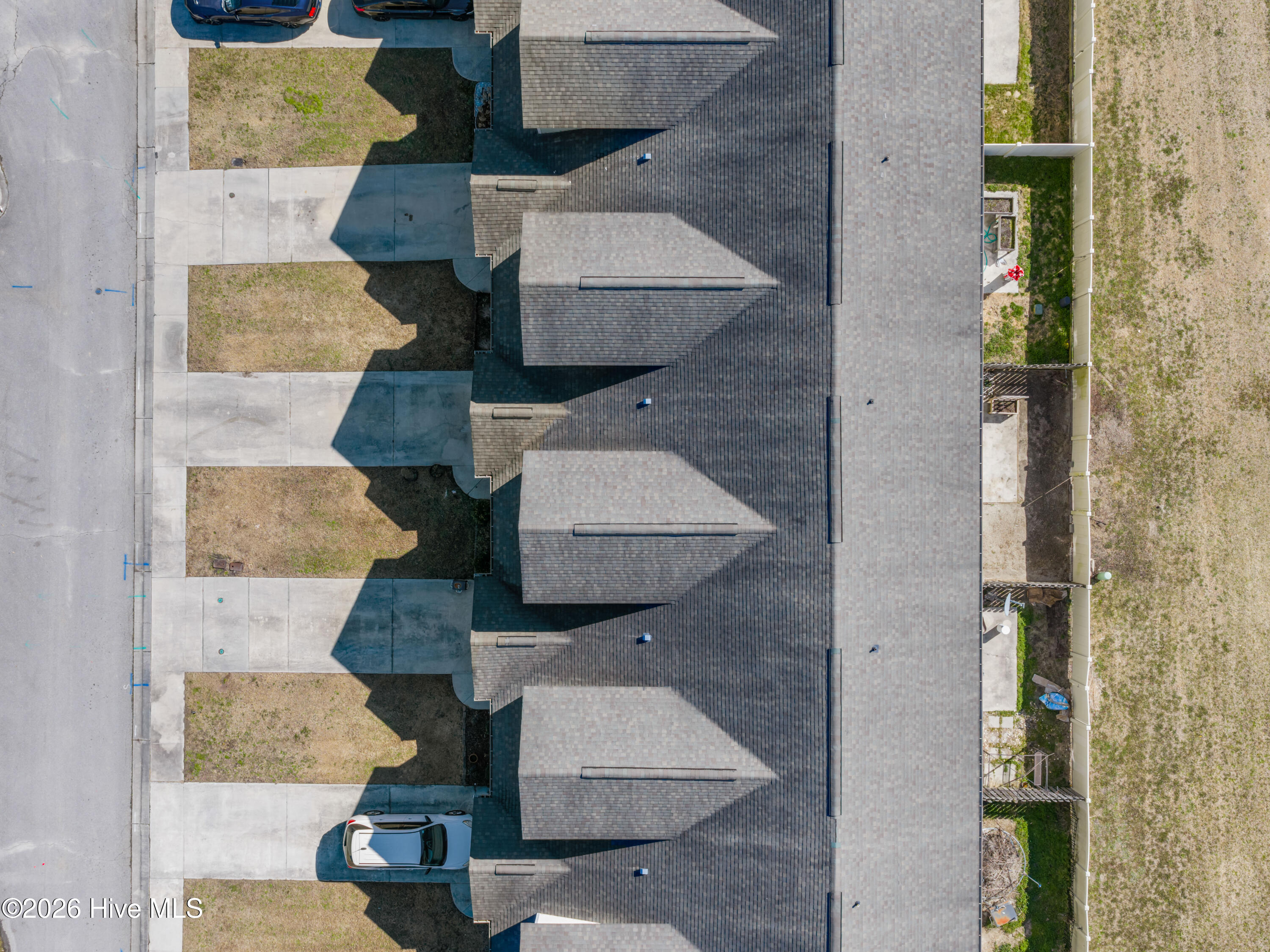 100554822 | Photo 48