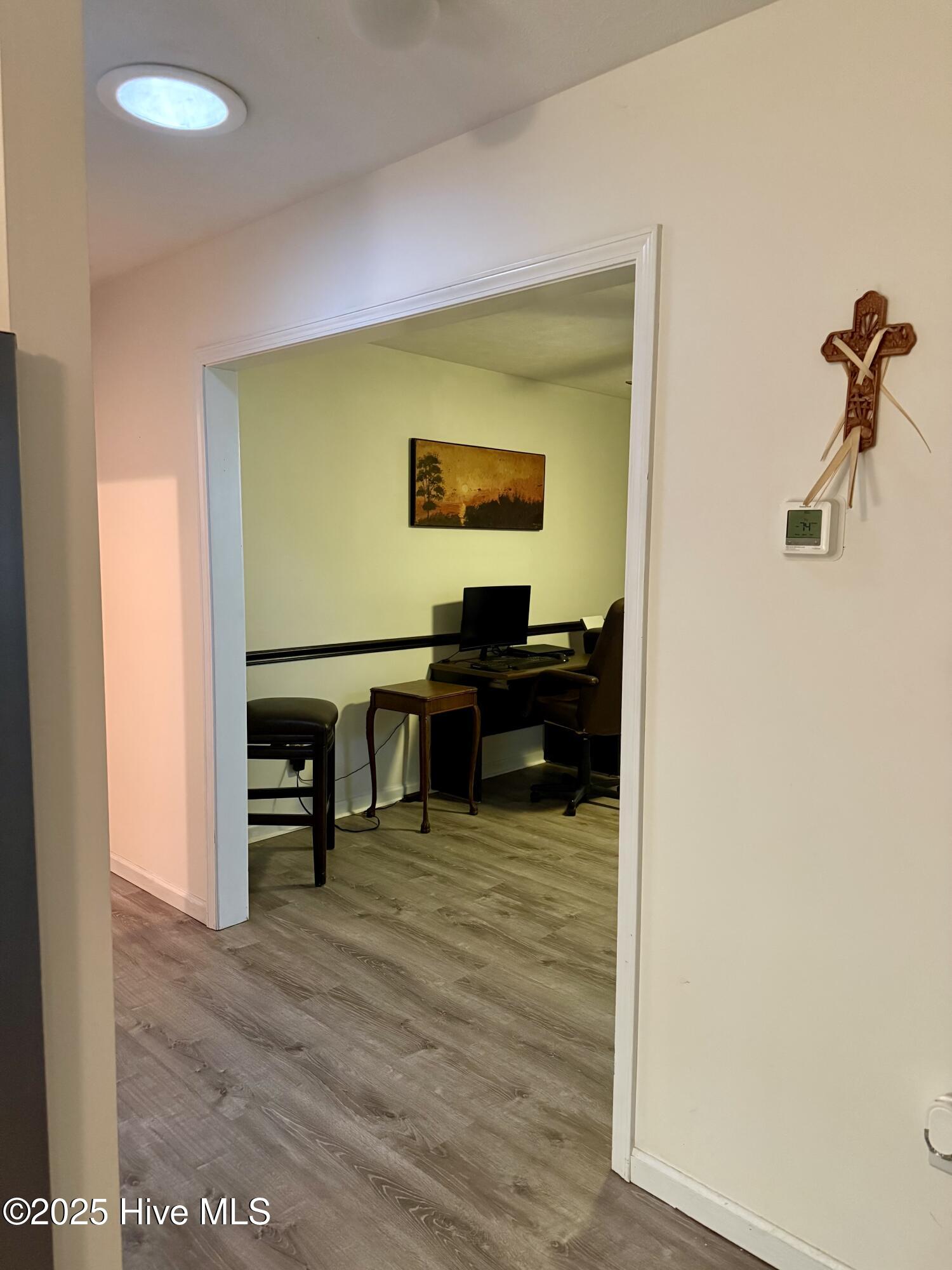 100524806 | Photo 13