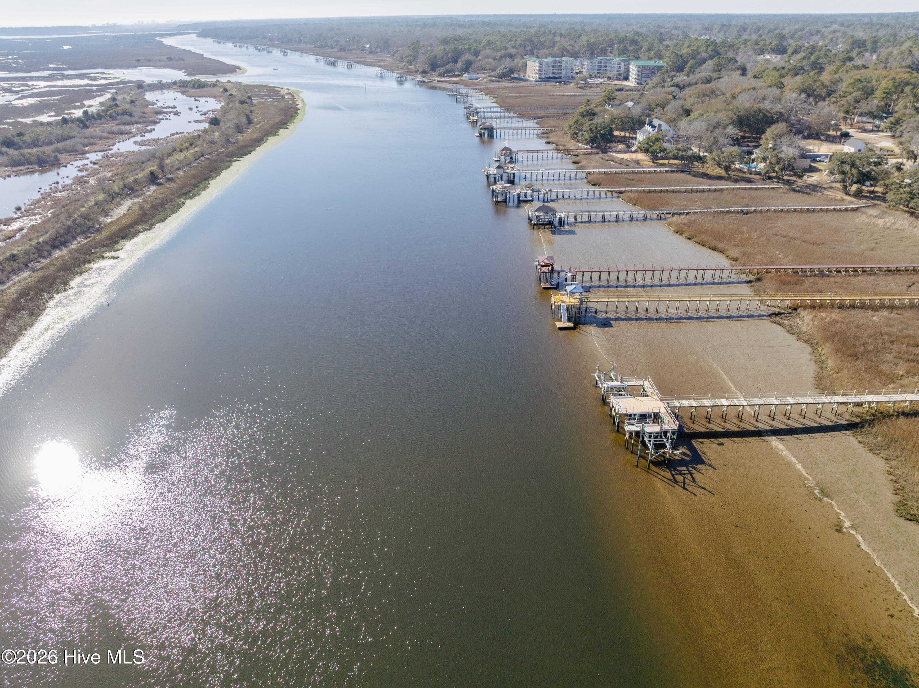 100556700 | Photo 78