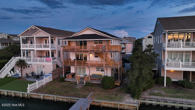 9 W Atlanta Street, Wrightsville Beach, NC, 28480
