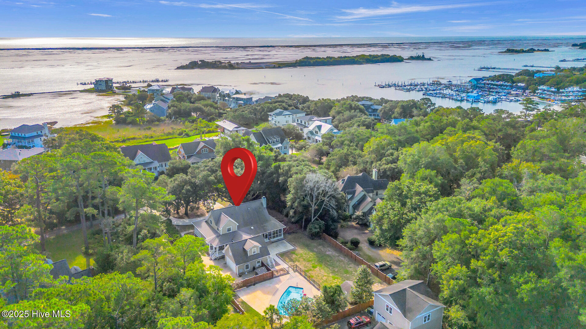 100532167 | Photo 73