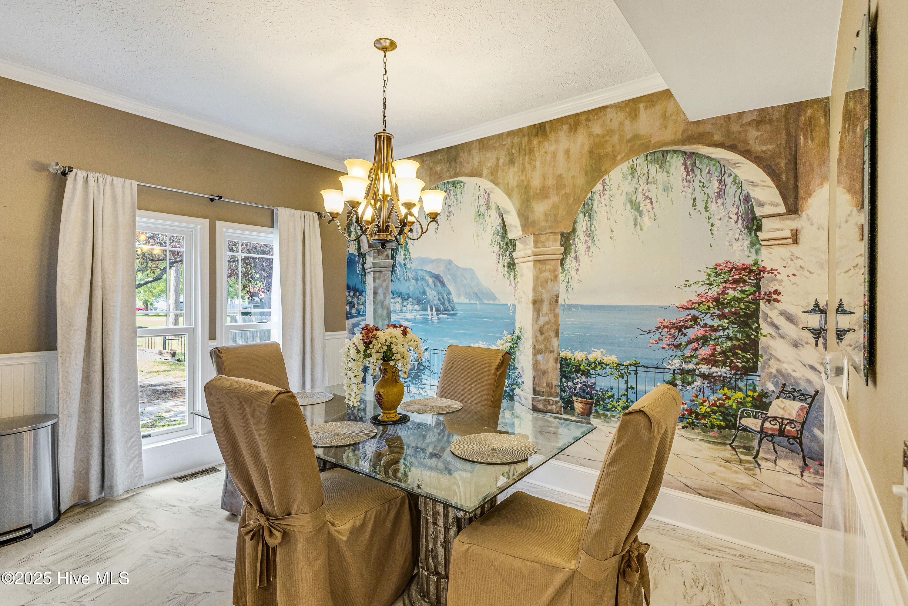 100531169 | Photo 20