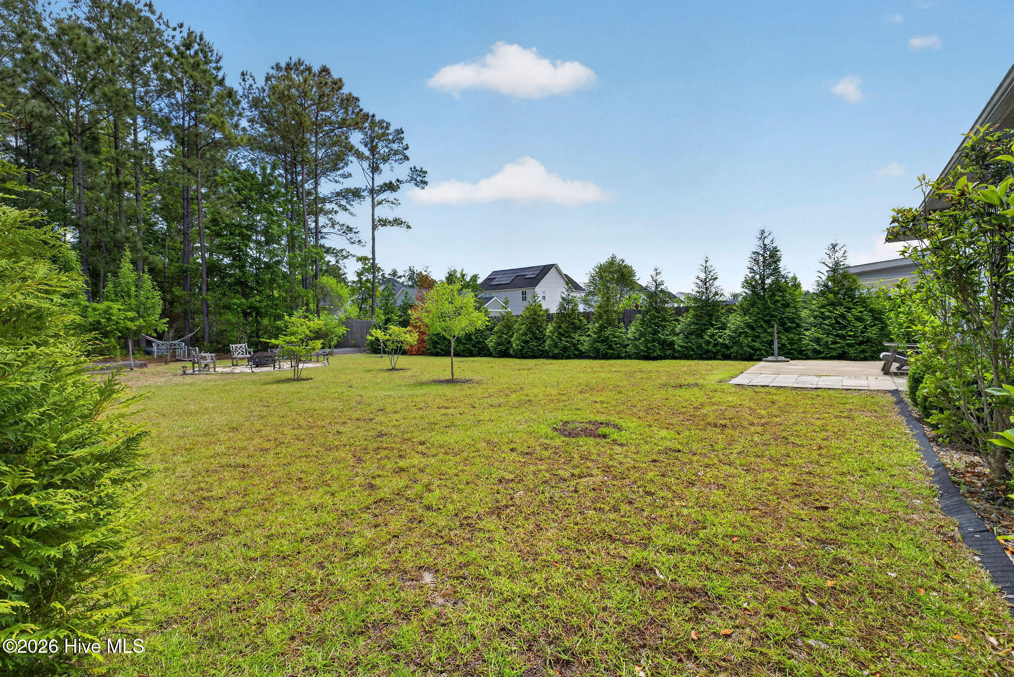 100570074 | Photo 34