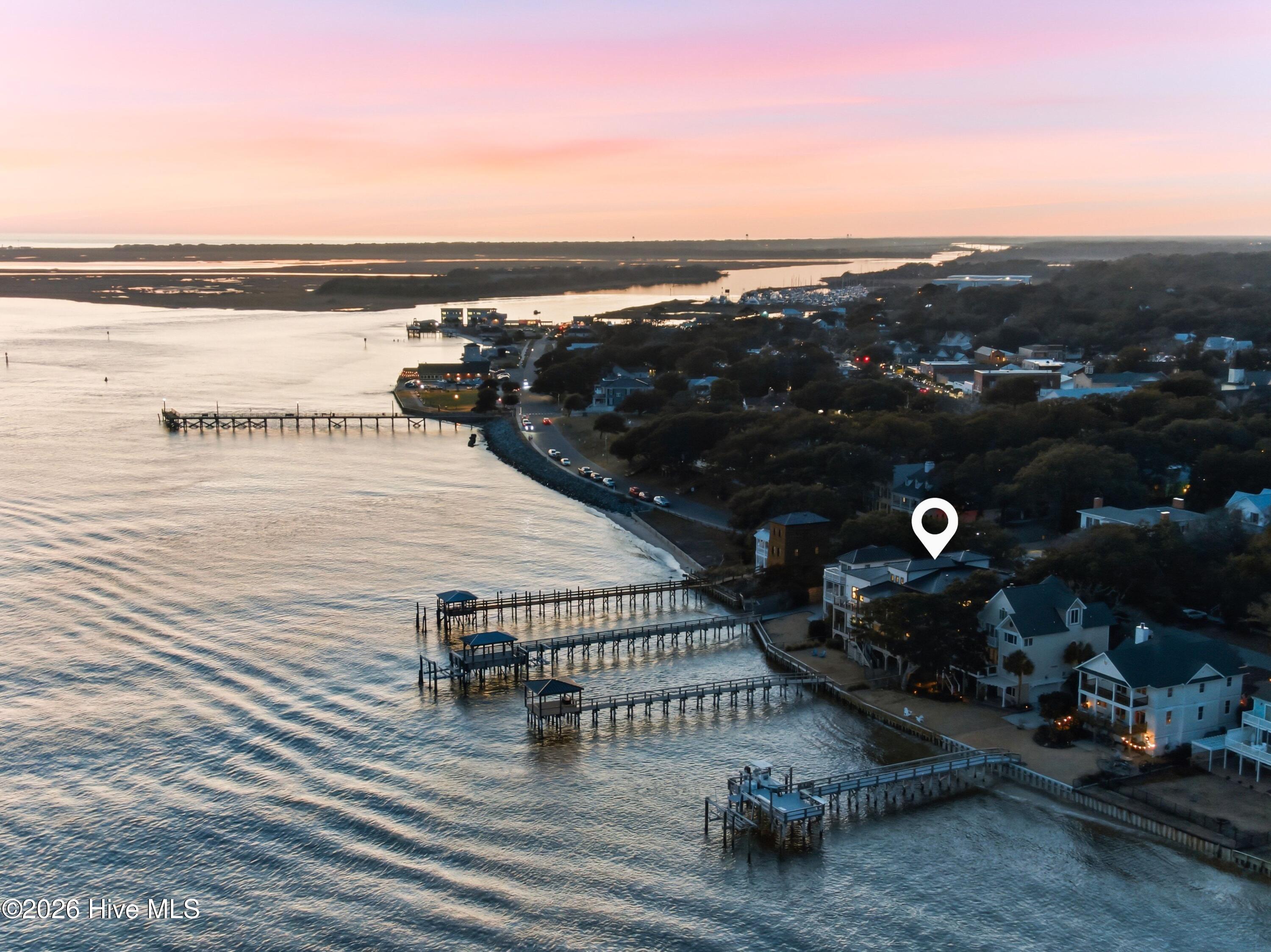 100556008 | Photo 60