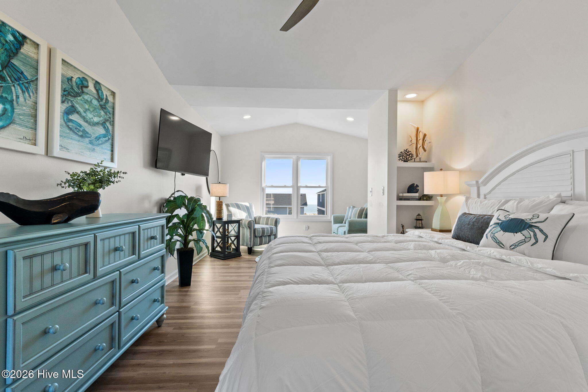 100558886 | Photo 27