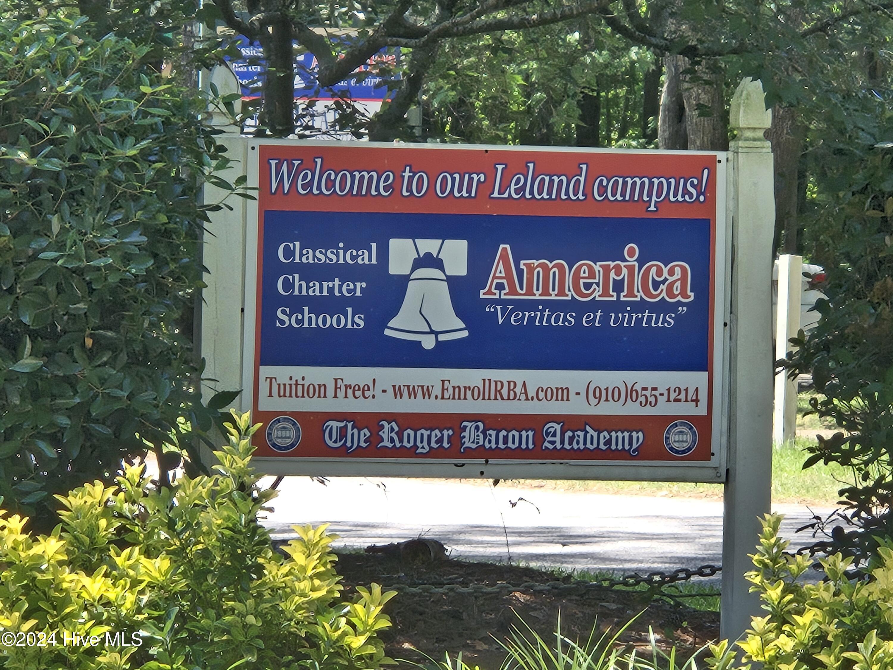 100489796 | Photo 24