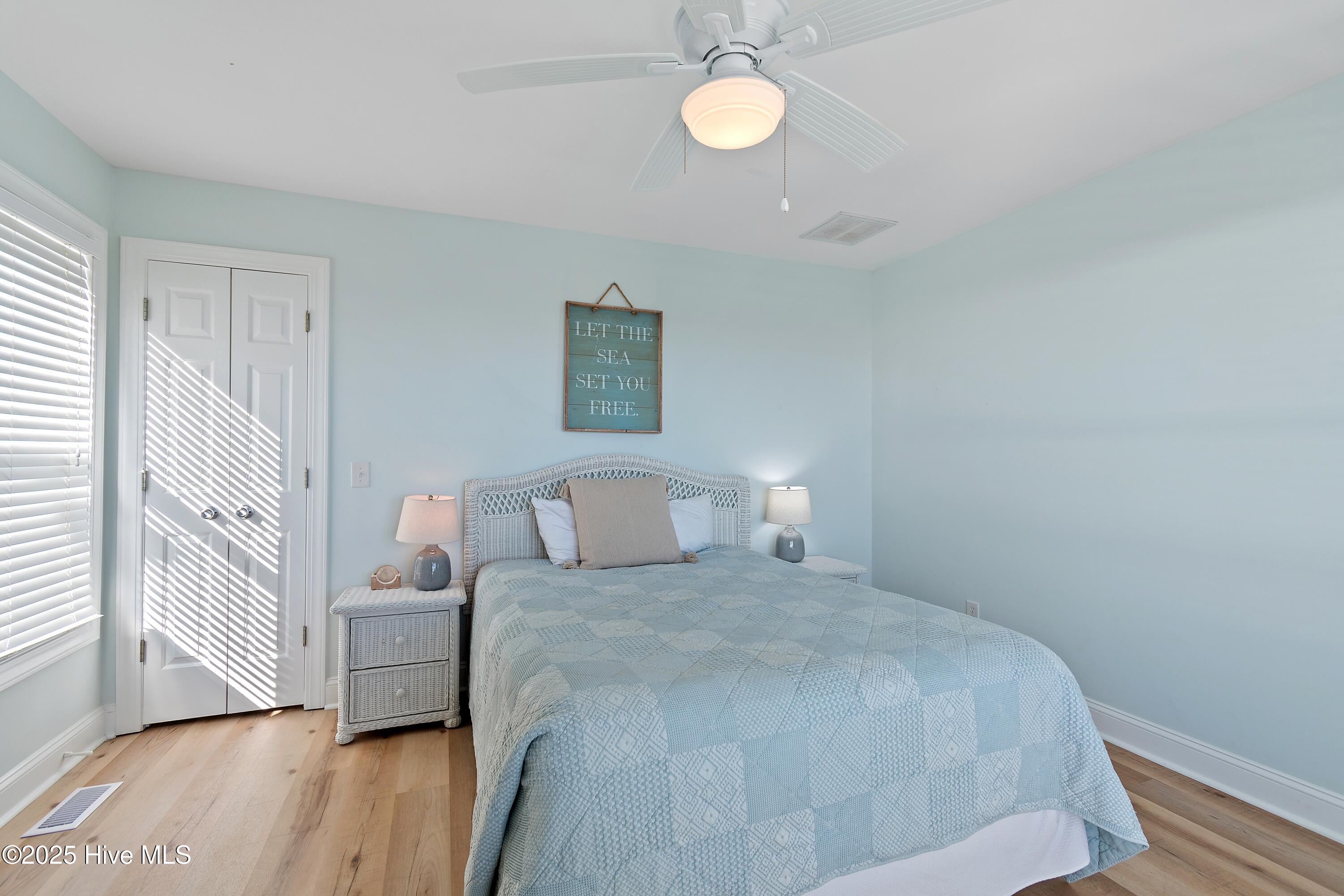 100541214 | Photo 43