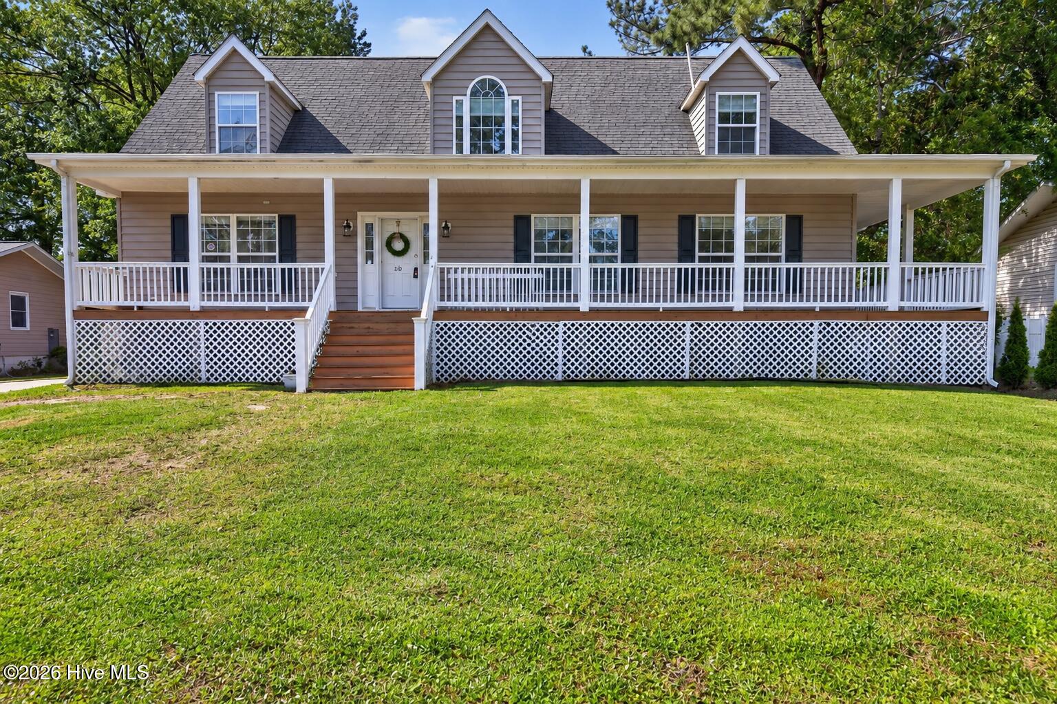 Photo 3 of Single family home for sale at 106 Portside Ln, New Bern, NC 28562 | MLS# 100561928 | Listing updated on 2026-09-18