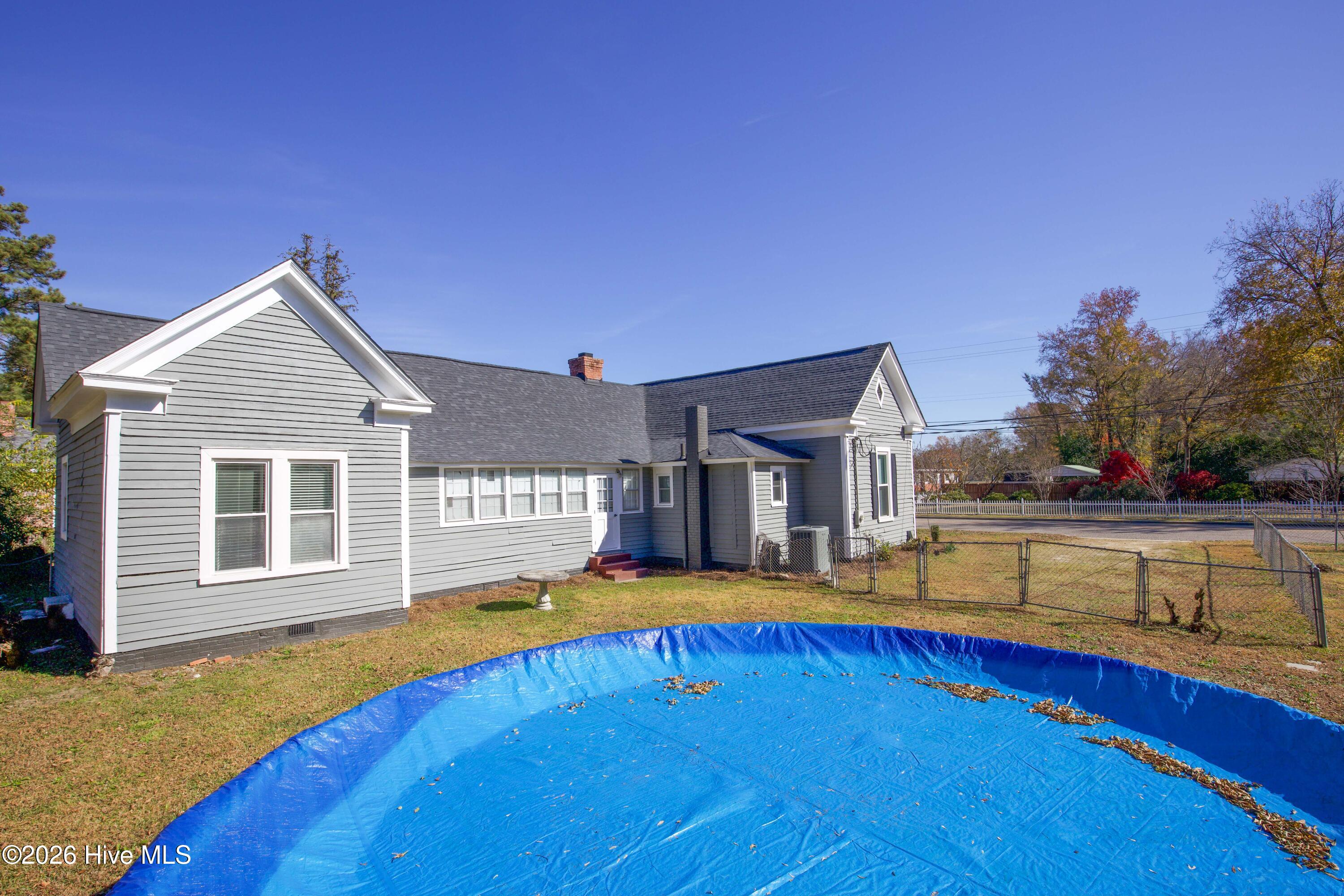 307 N Green St_BackYard from Pool Facing