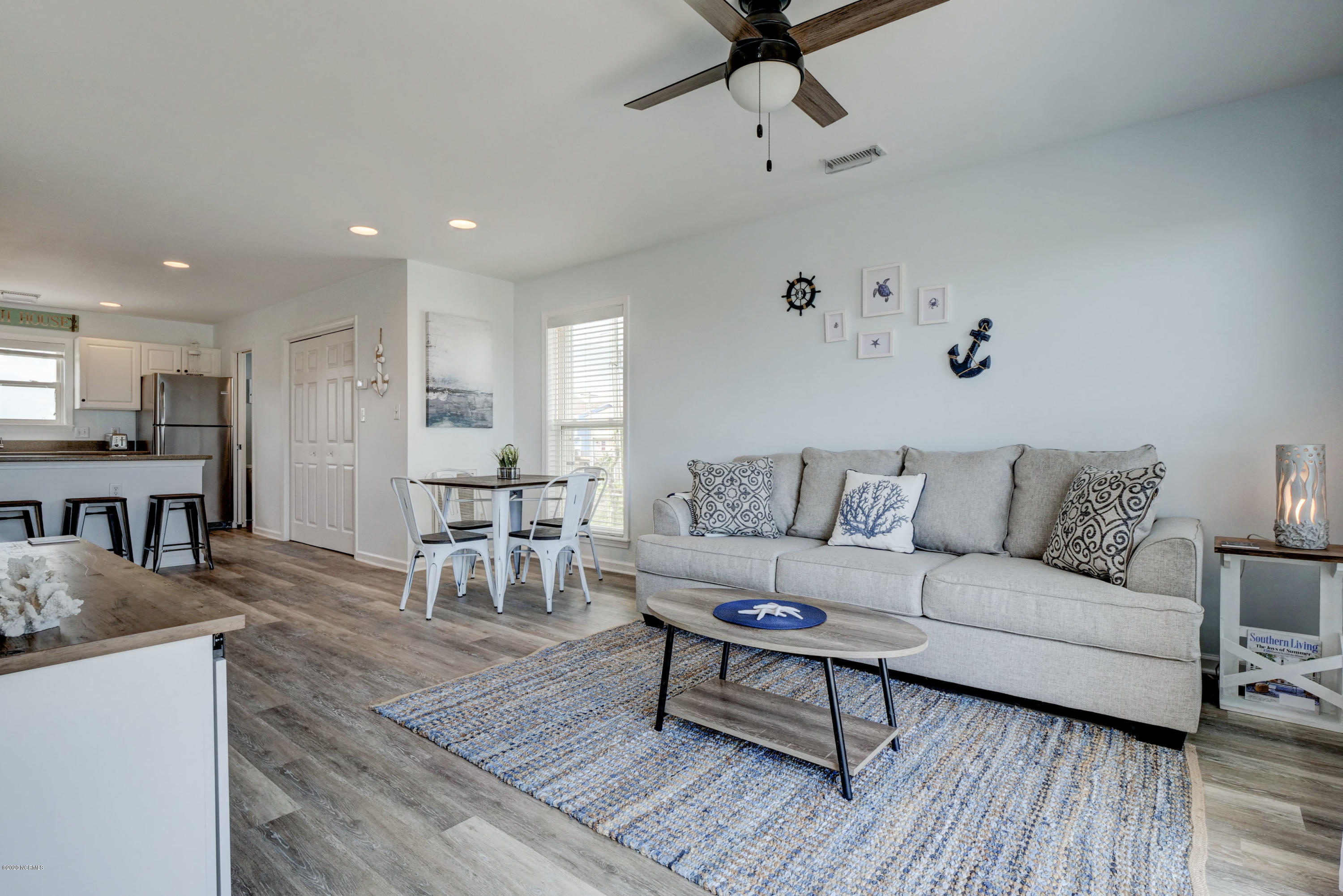 100520980 | Photo 13