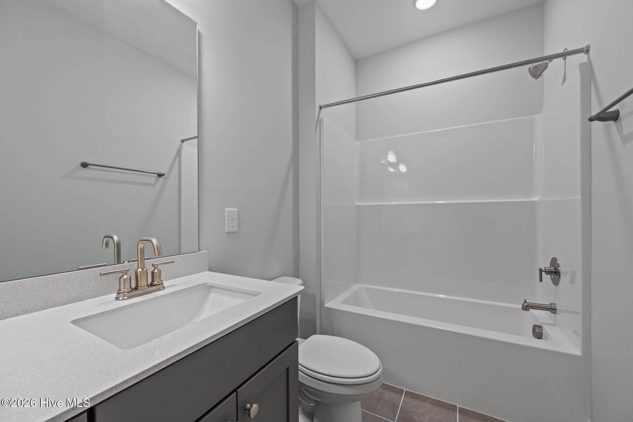 100566681 | Photo 46