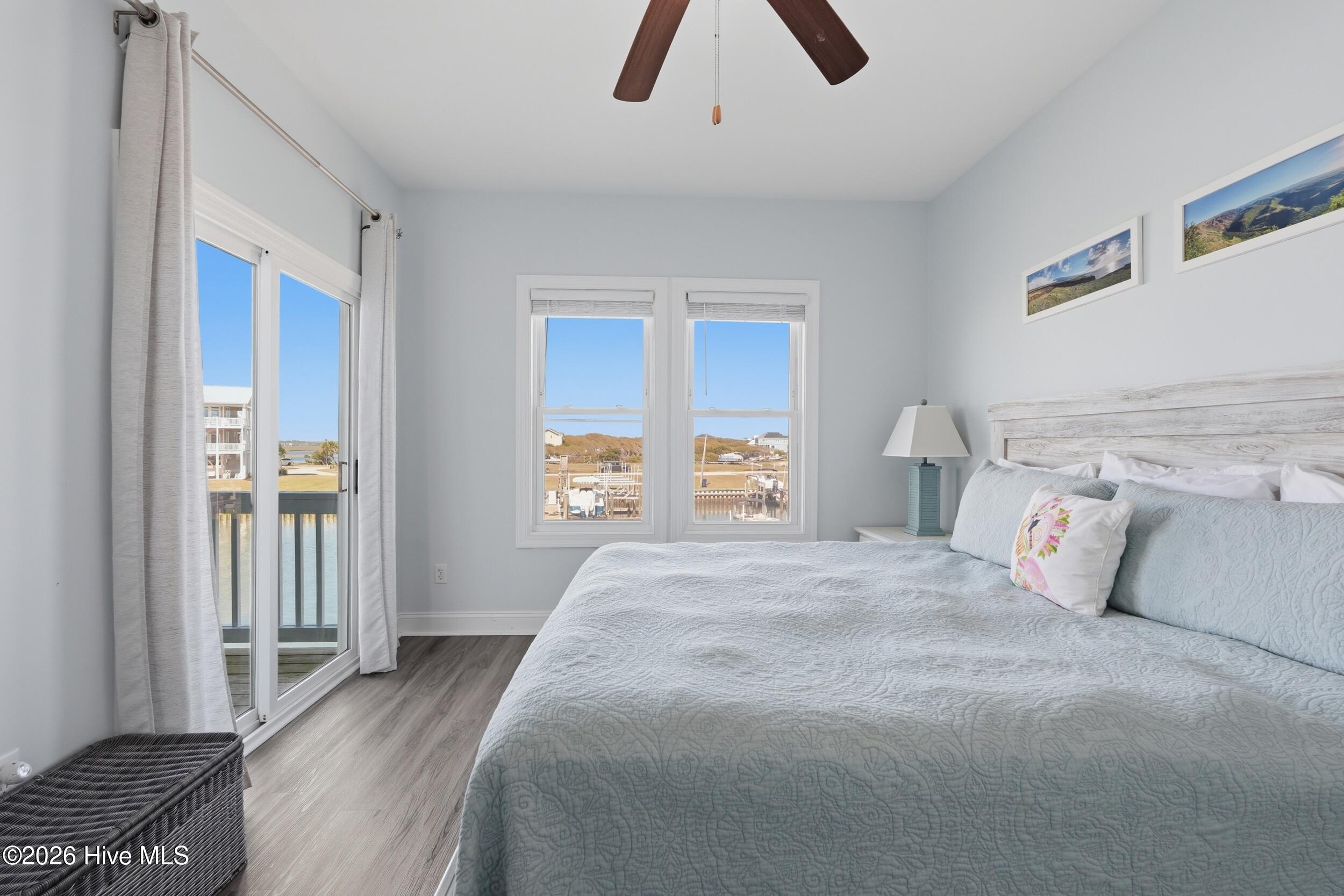 100565871 | Photo 19