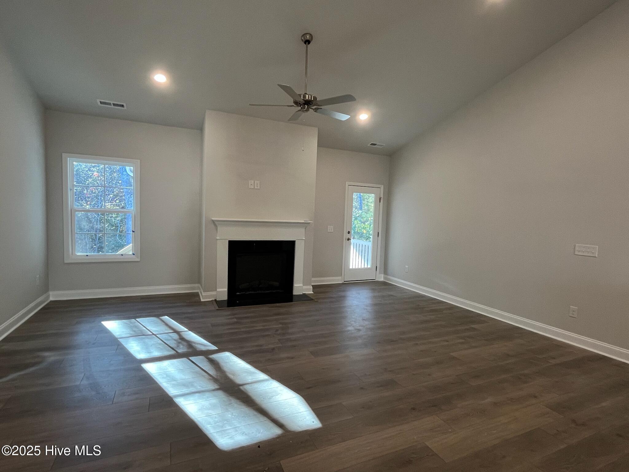 1213 St Simons Drive SE, Bolivia, NC, 28422