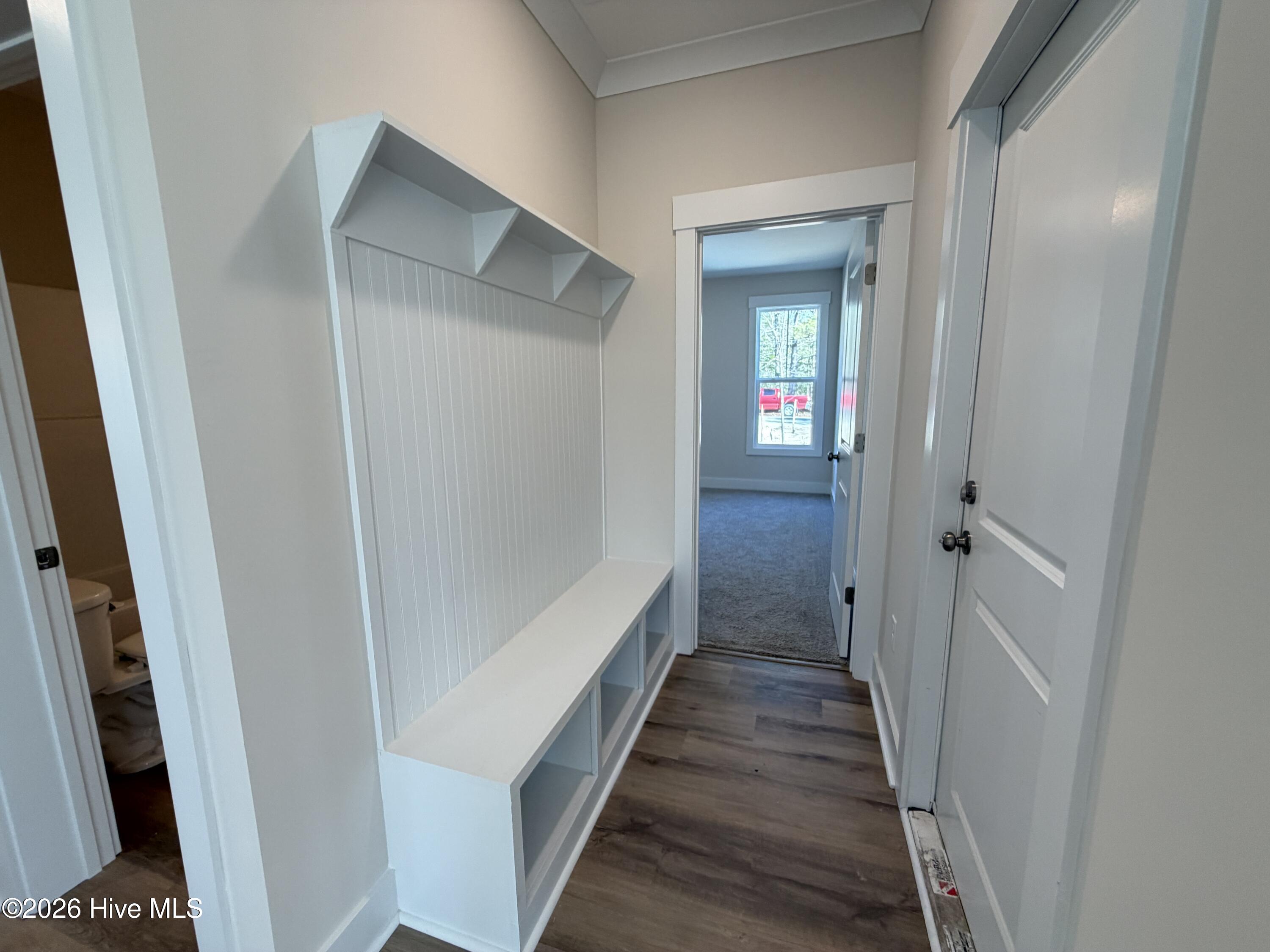 100542700 | Photo 21