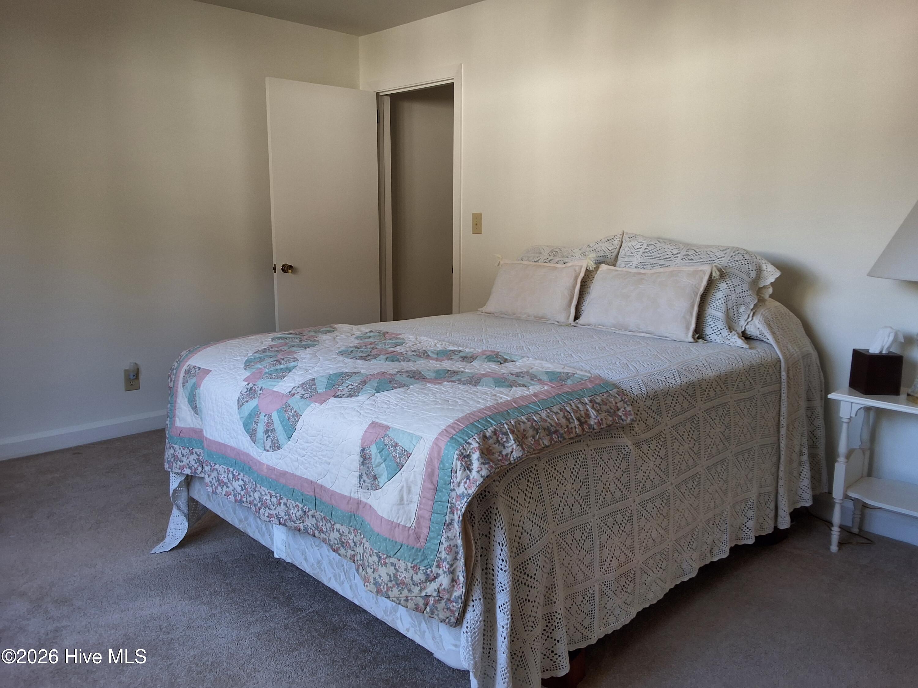 100554569 | Photo 62