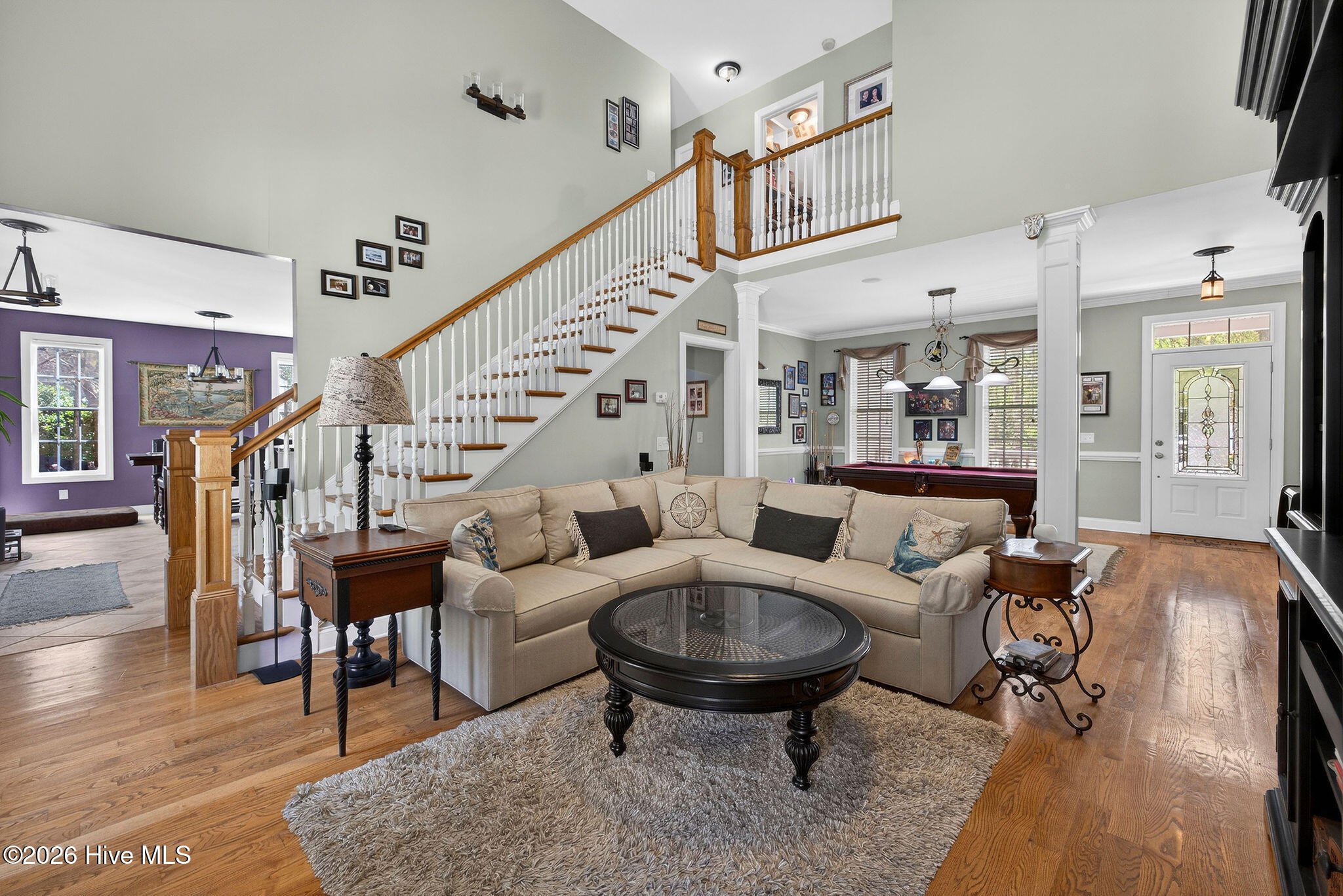 100568034 | Photo 30