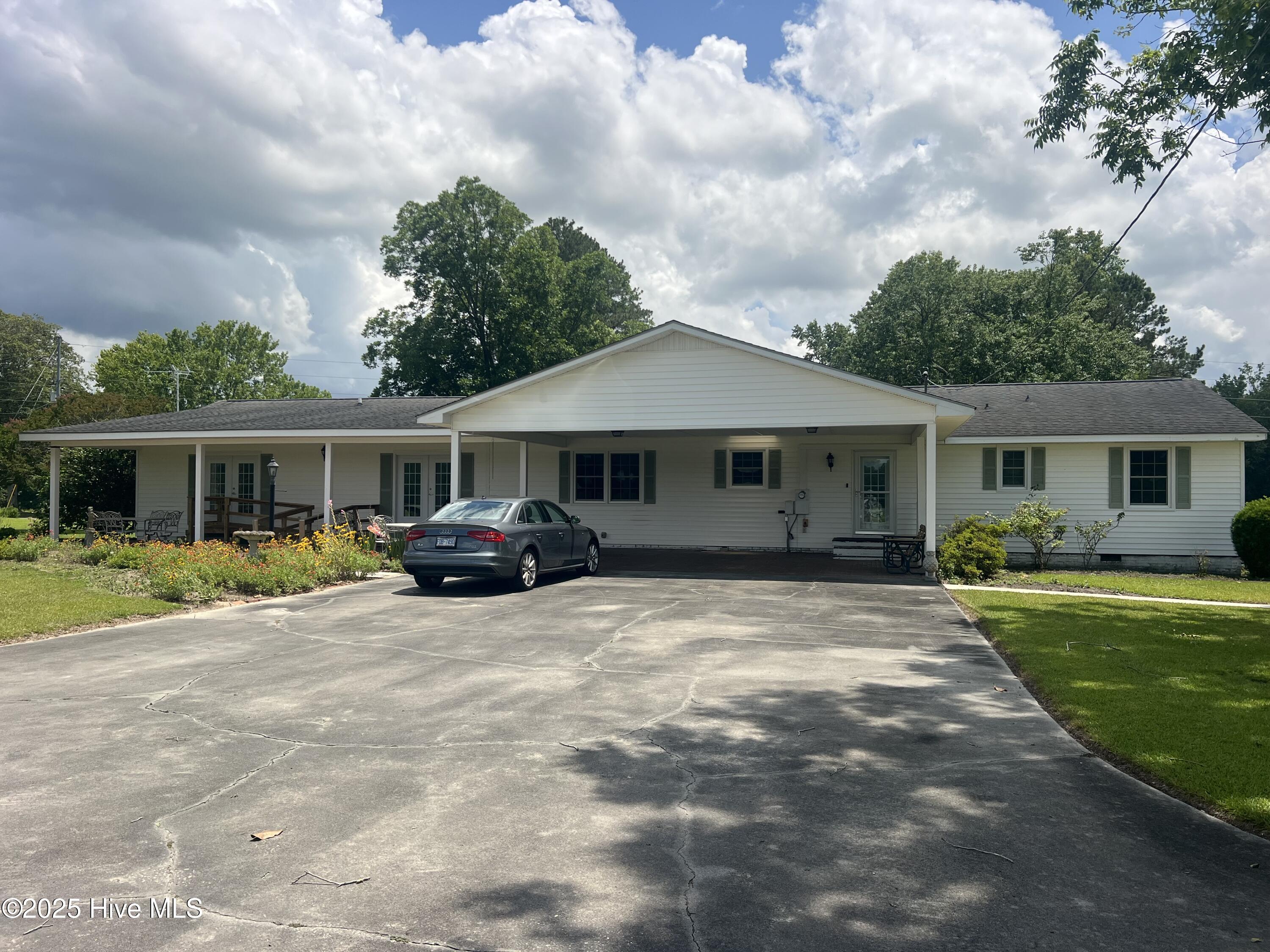 Homes for sale in Tabor City, NC | 3281 Richard Wright Rd, Tabor City, NC 28463 | MLS# 100513850