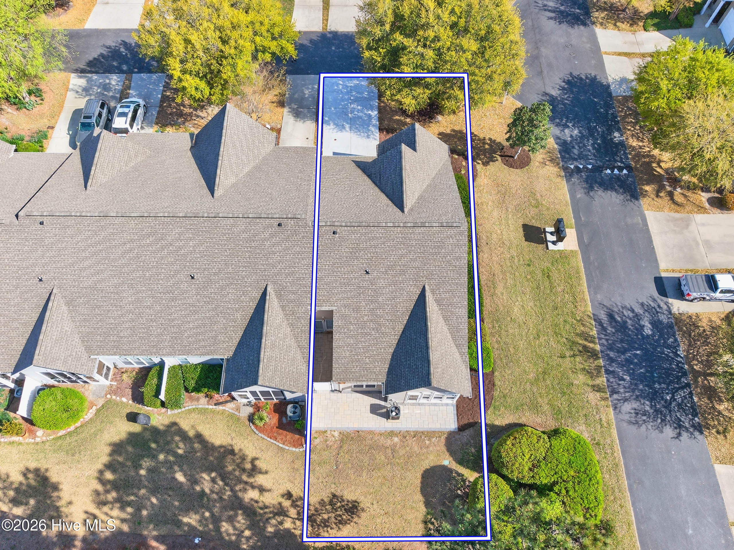 100564275 | Photo 48