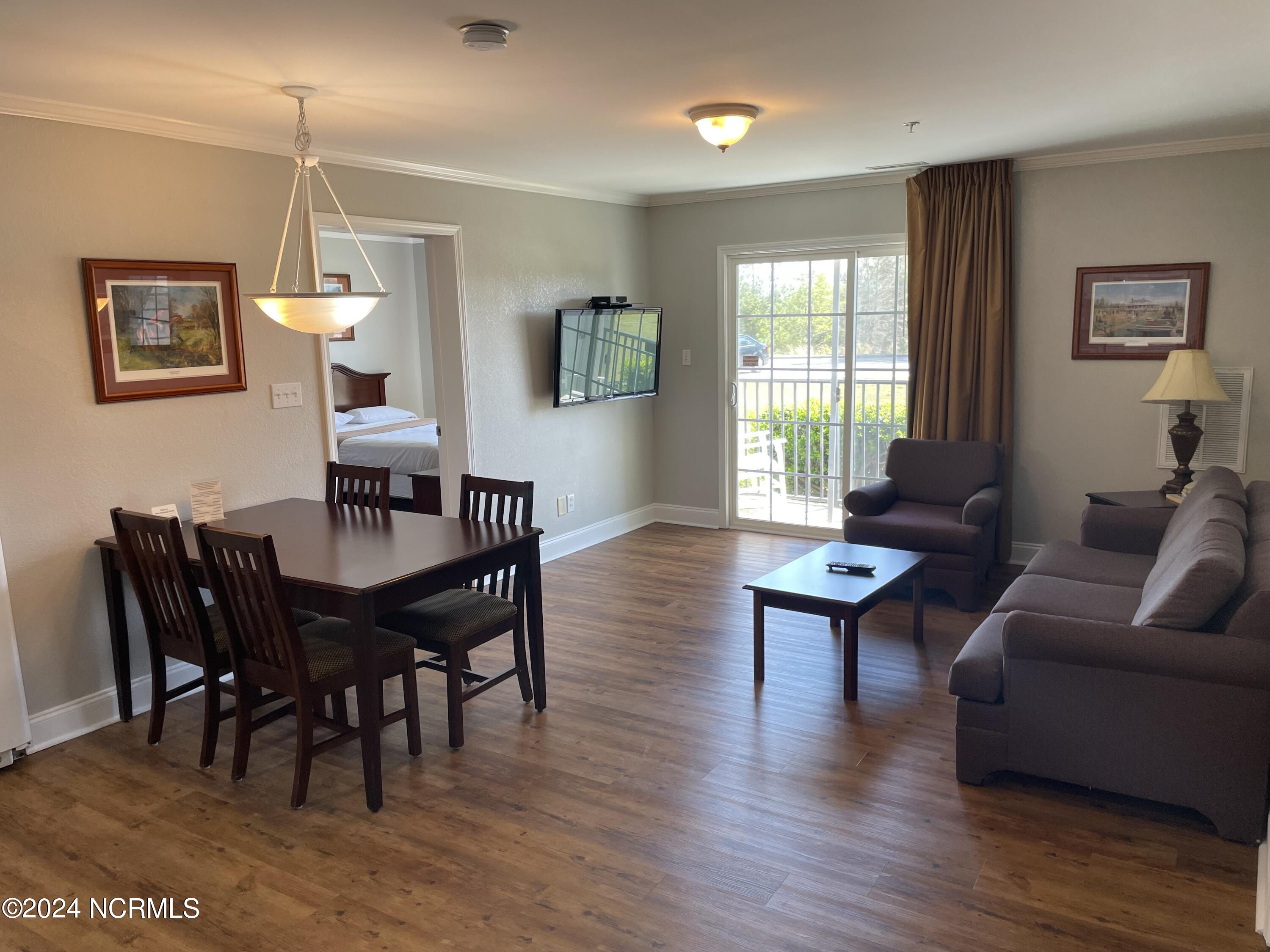 520 Little River Farm Boulevard UNIT C100, Carthage, NC, 28327