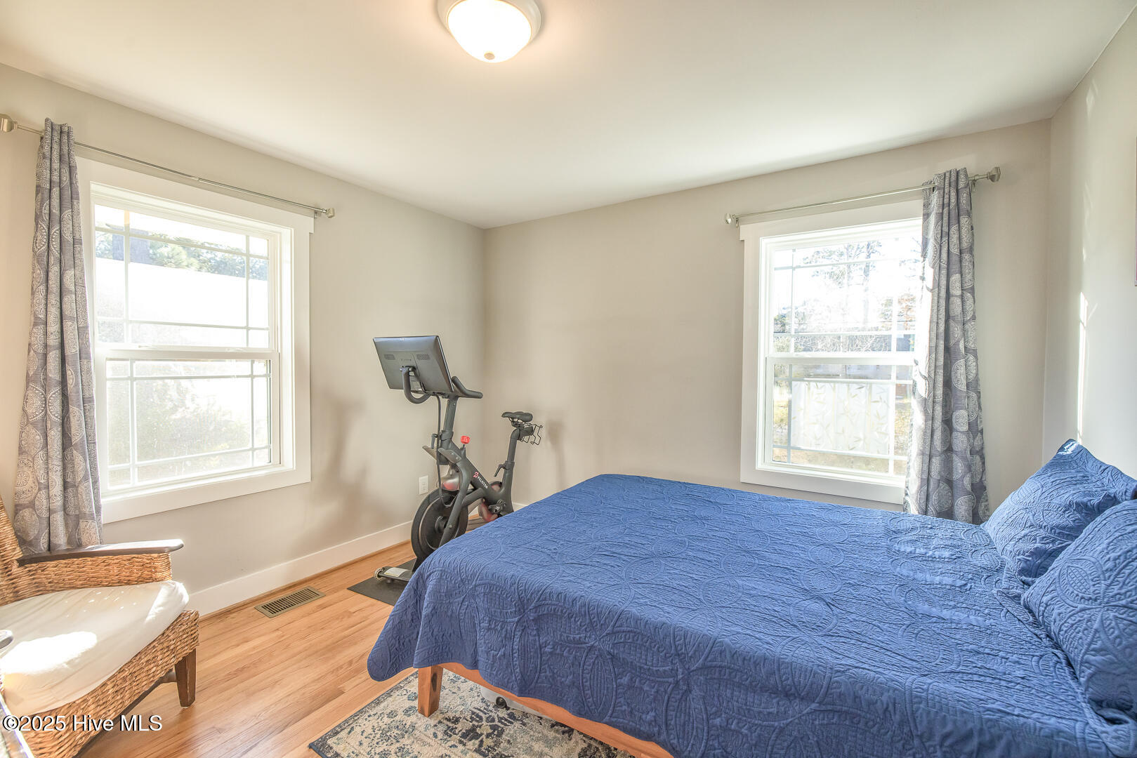 100556956 | Photo 34