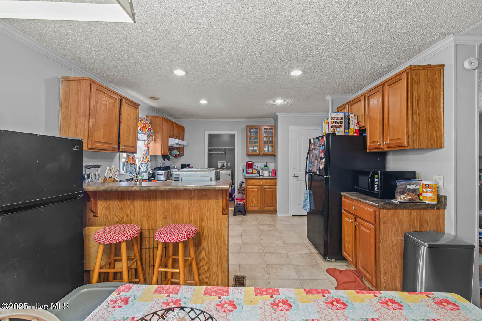 100528687 | Photo 12