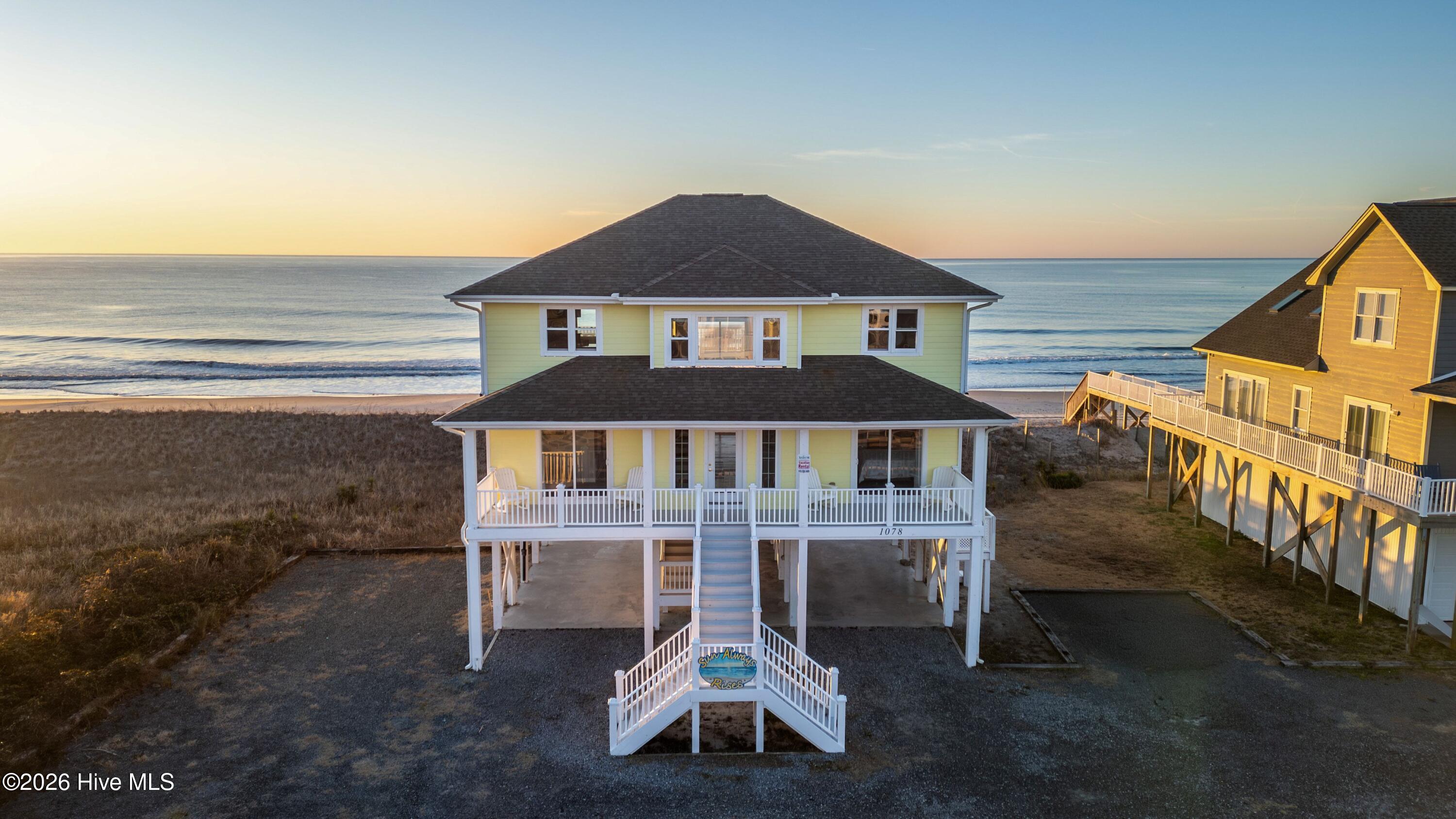 100554620 | Photo 61