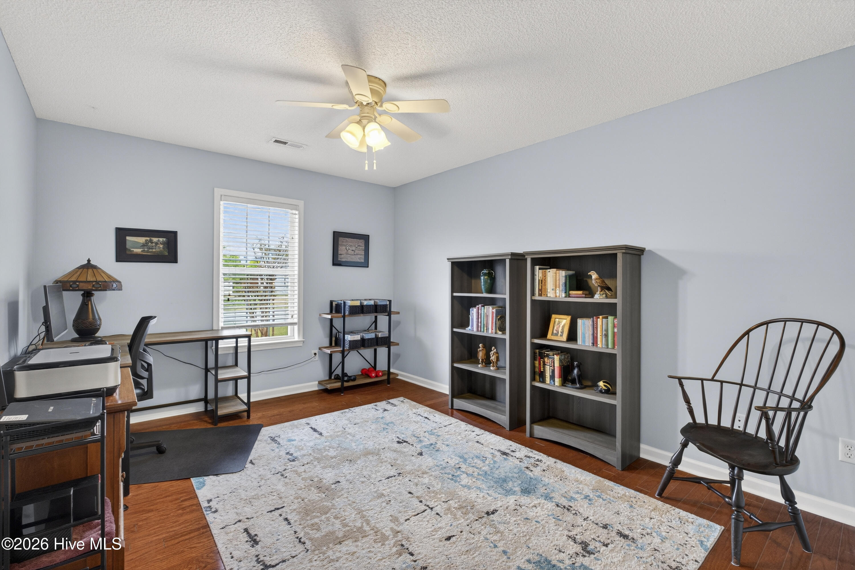 100565097 | Photo 23