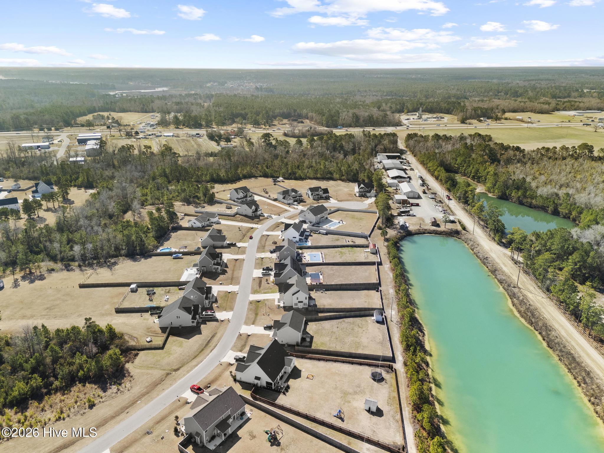 100557095 | Photo 48