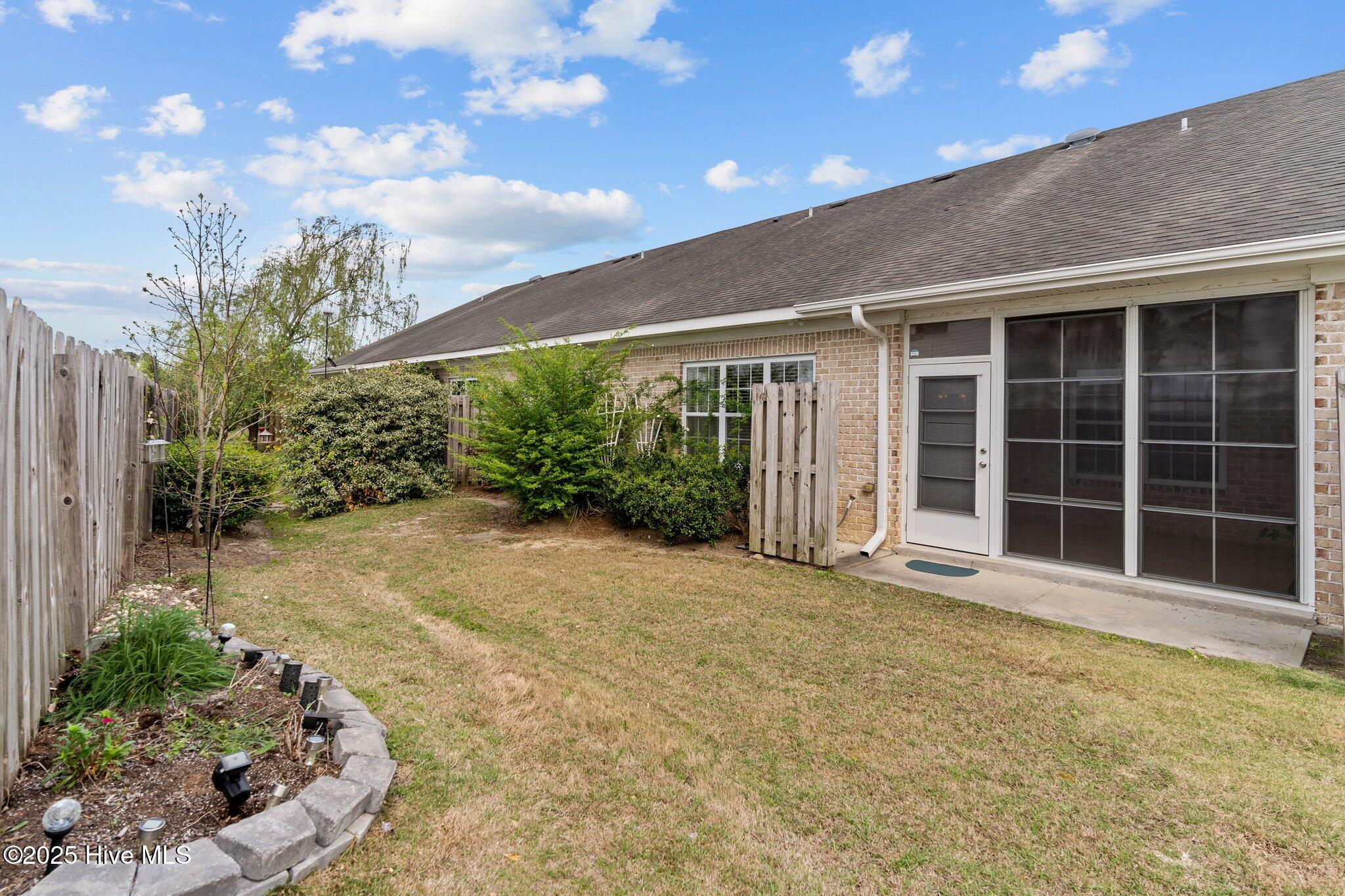 100513214 | Photo 39