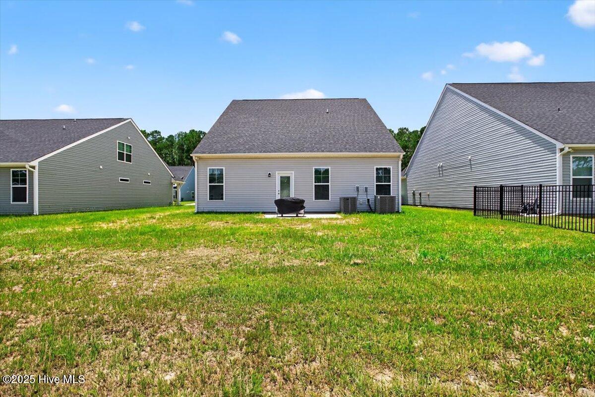 100566307 | Photo 39