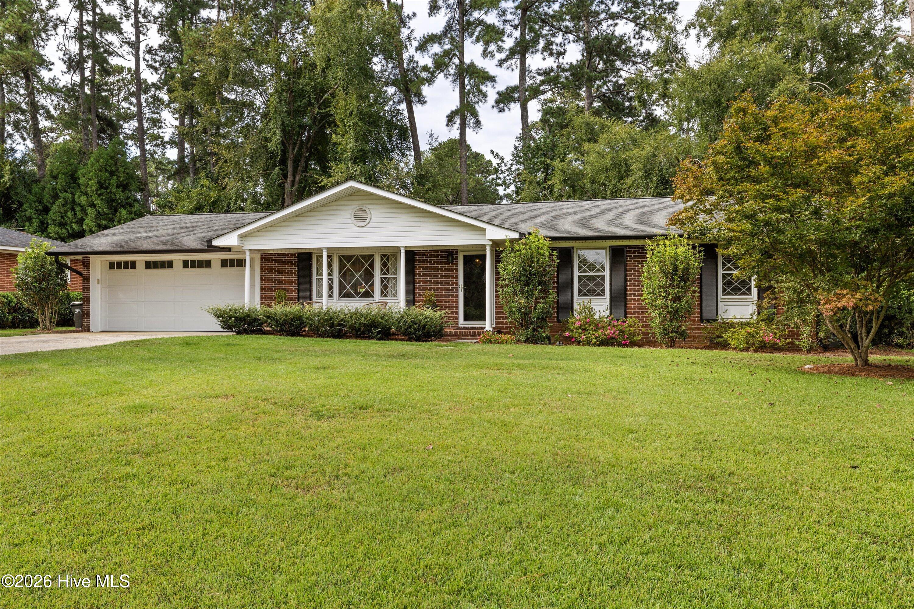 Photo 3 of Single family home for sale at 3138 Edinburgh Dr, Augusta, GA 30909 | MLS# 100604795 | Listing updated on 2026-09-19
