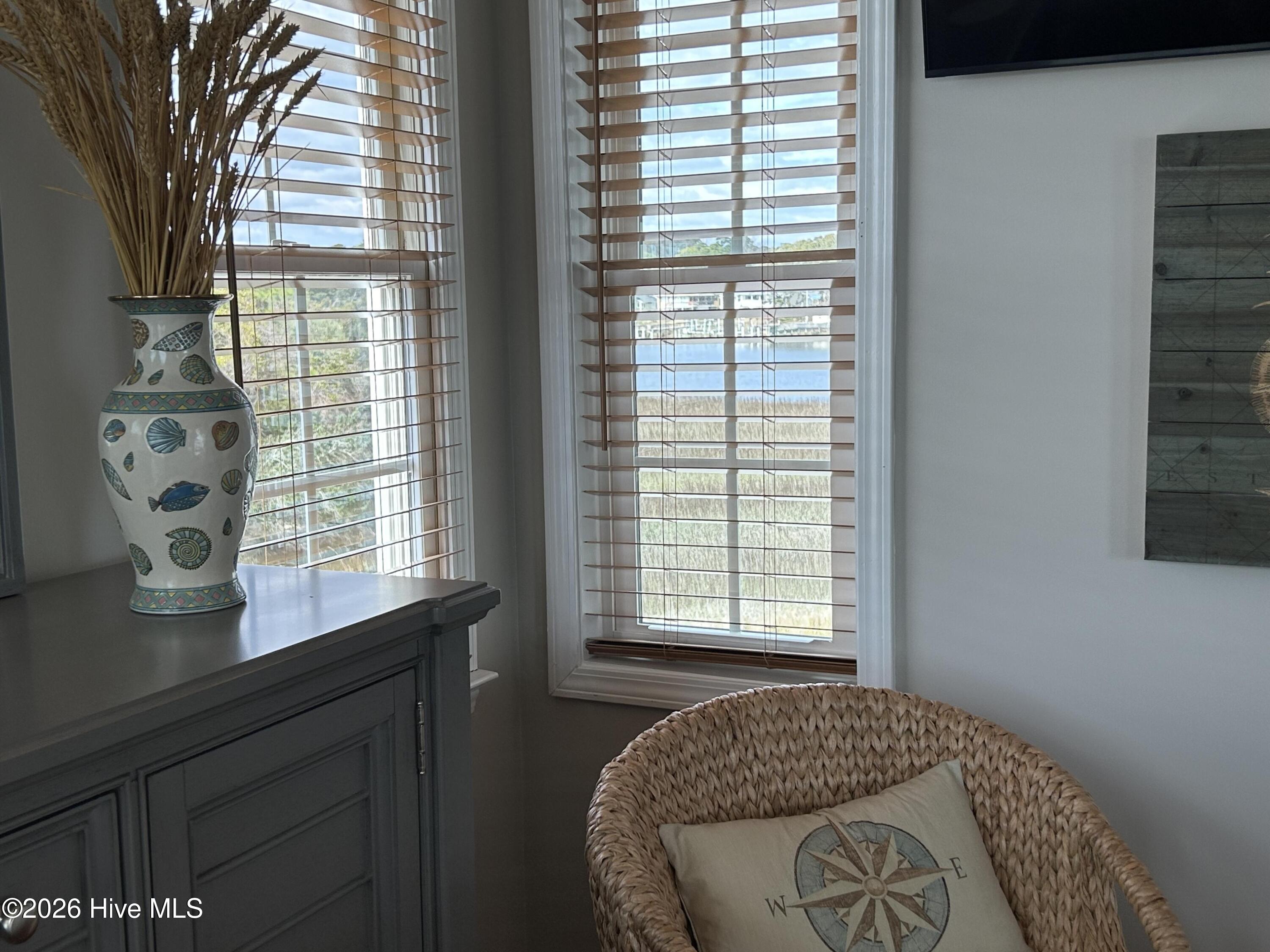 100553308 | Photo 22