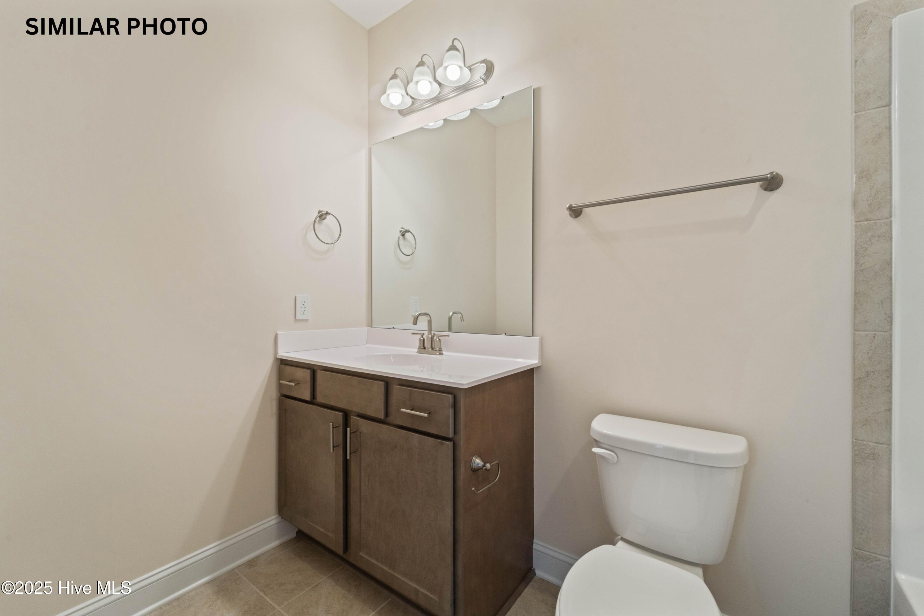 100543814 | Photo 35