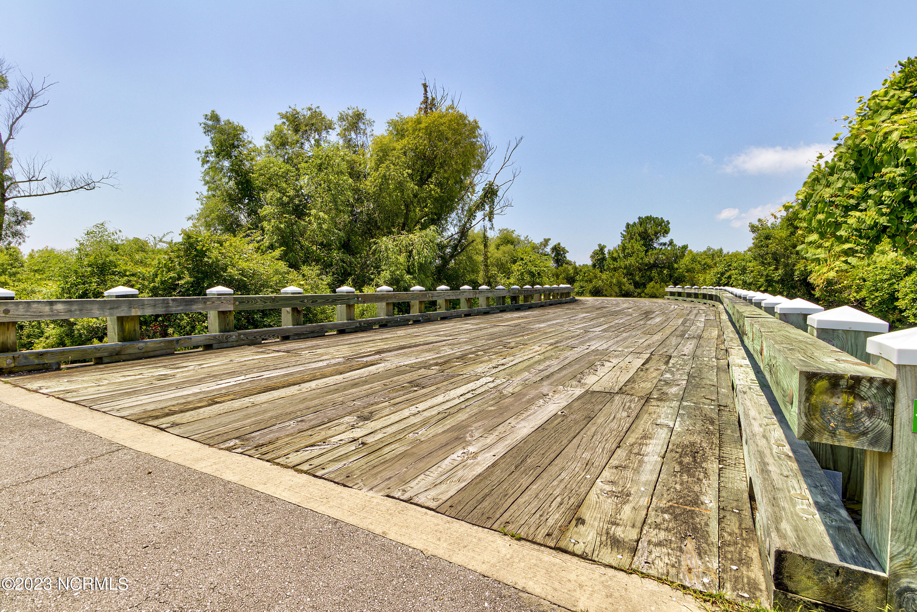 100562014 | Photo 20