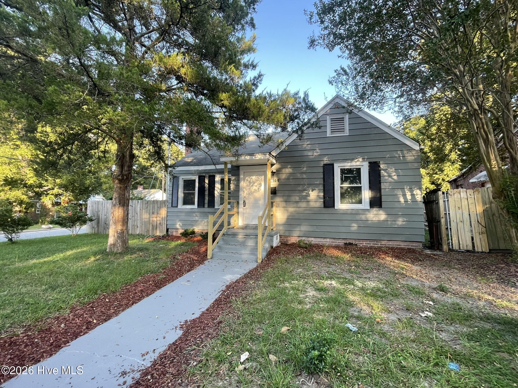 Single family home for sale at 401 Nash St, Greenville, NC 27834 | MLS# 100608864