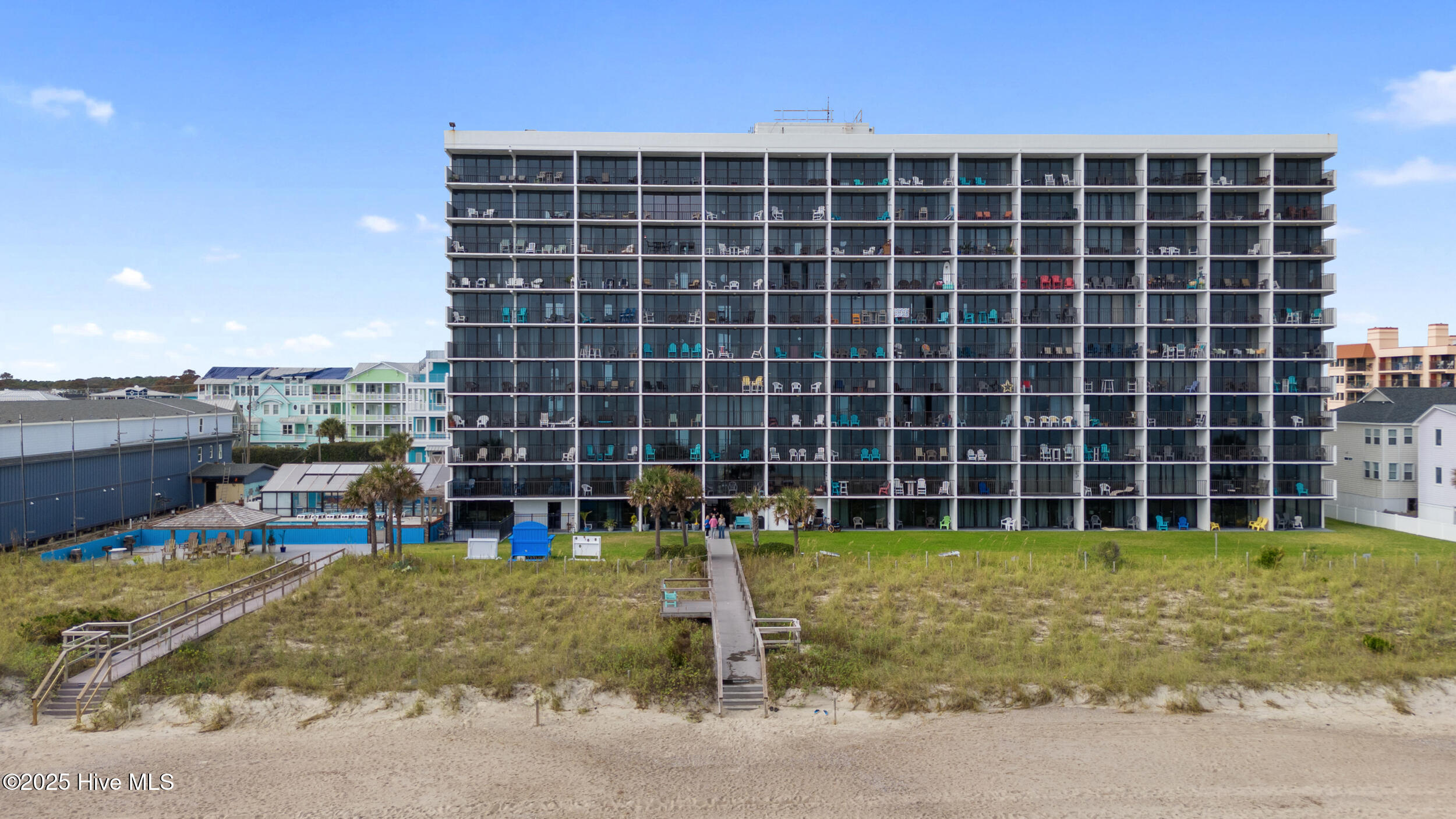 100531509 | Photo 26