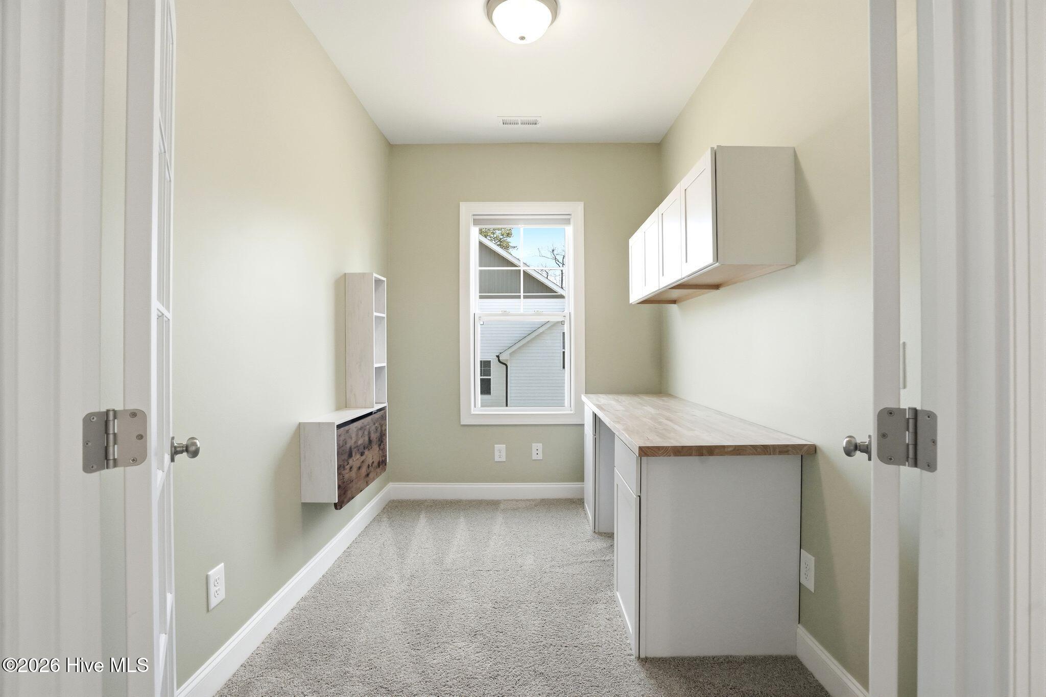 100562109 | Photo 59