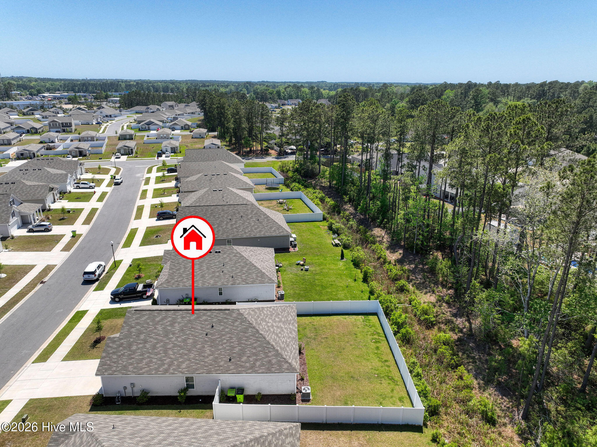 100568433 | Photo 40