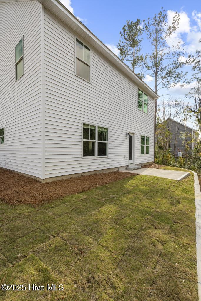 100516155 | Photo 32