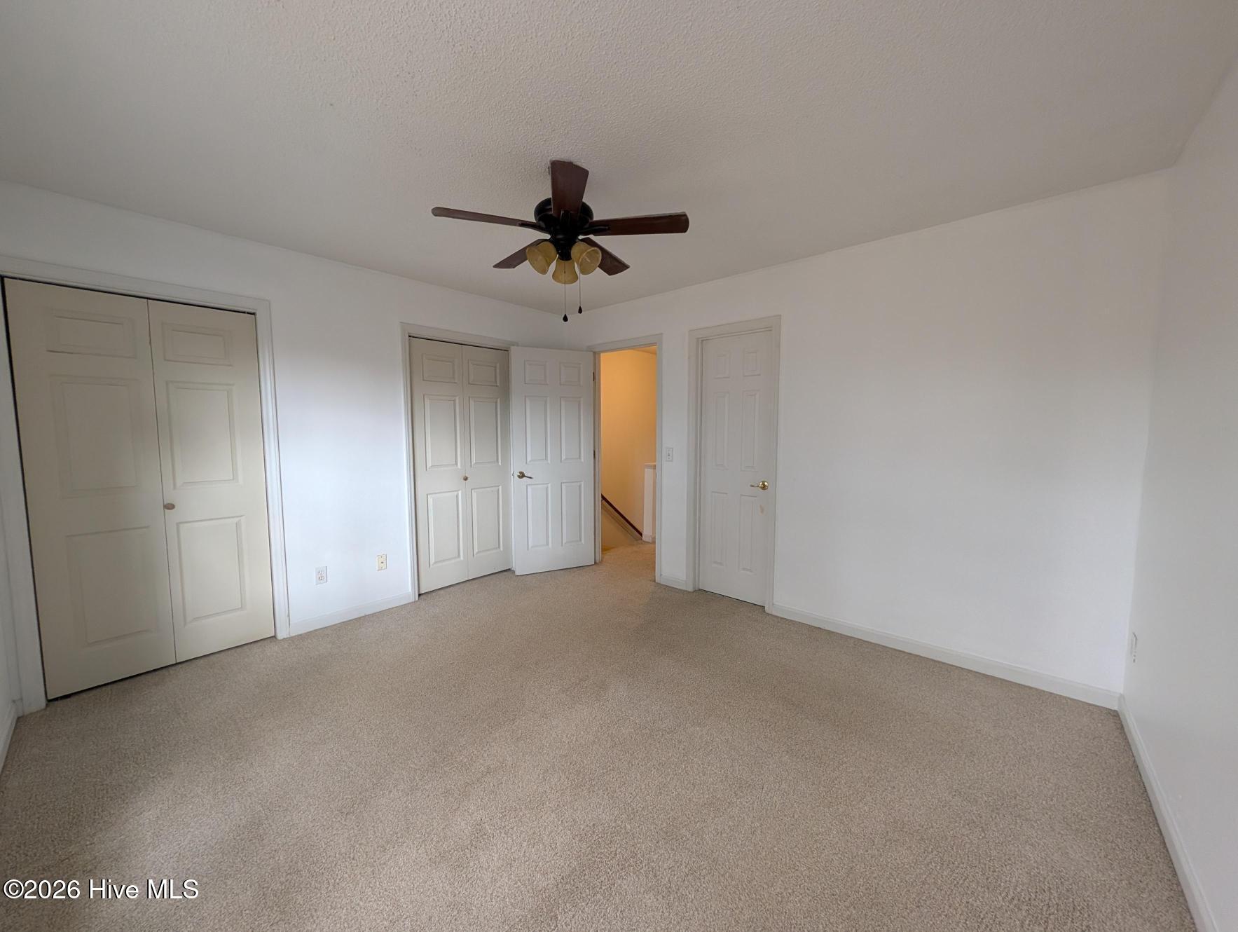 100546325 | Photo 13