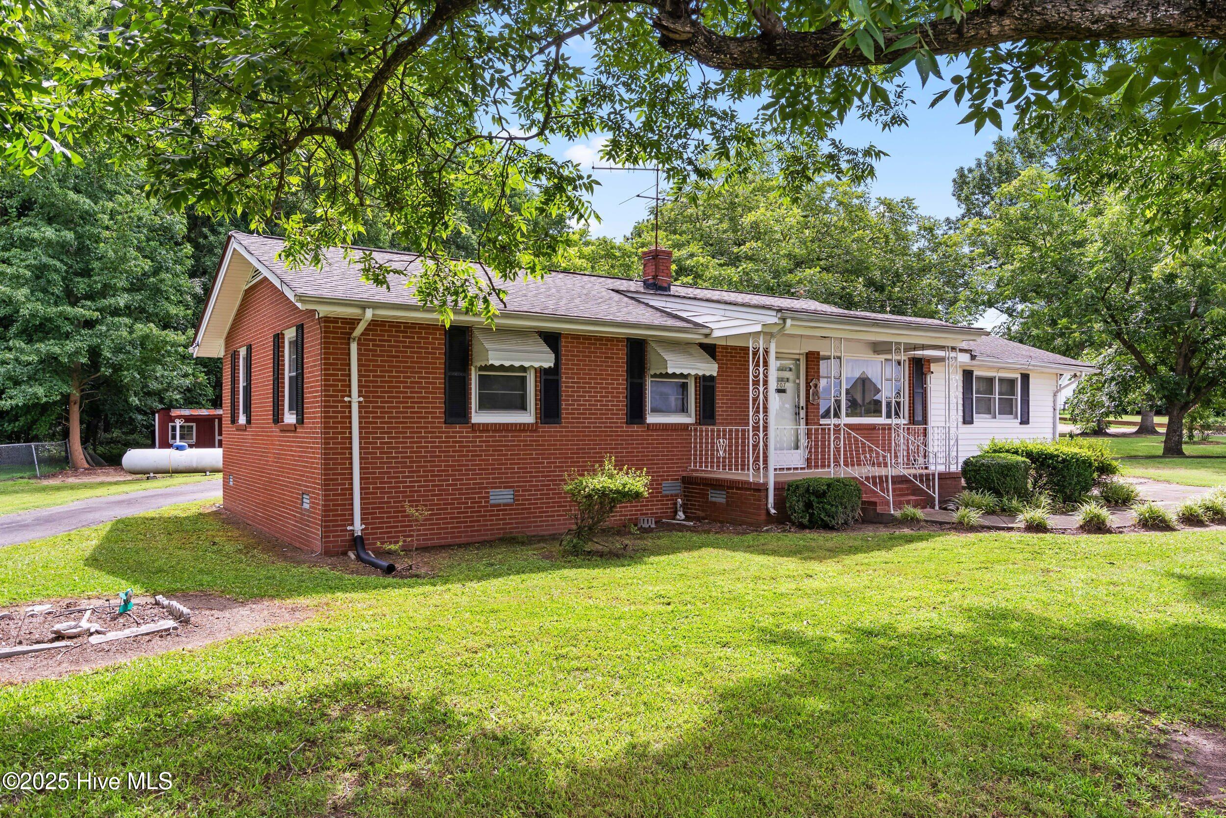 Homes for sale in Wendell, NC | 207 Wendell Rd, Wendell, NC 27591 | MLS# 100519329