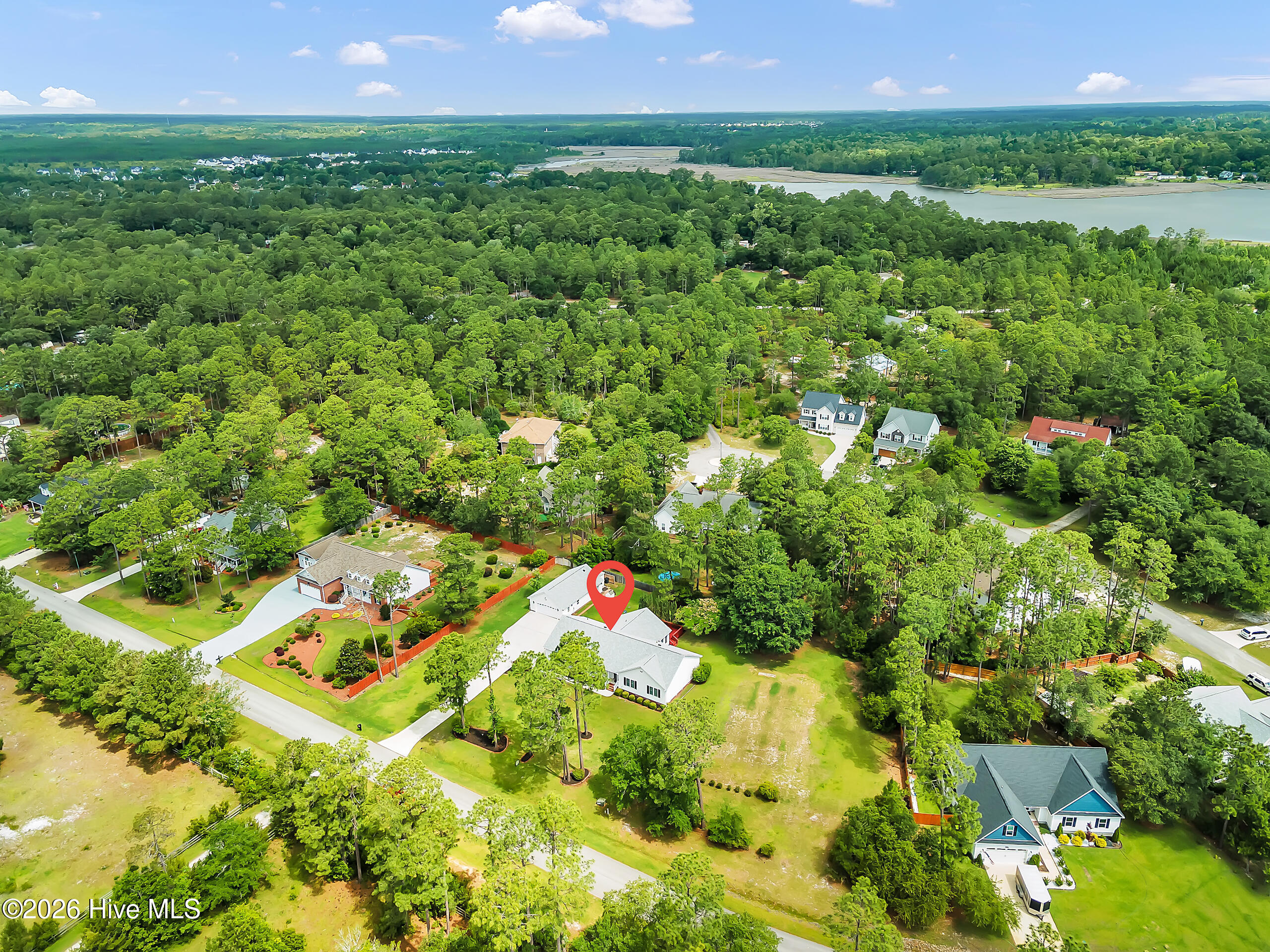 215 Winding Creek Way,Hubert
