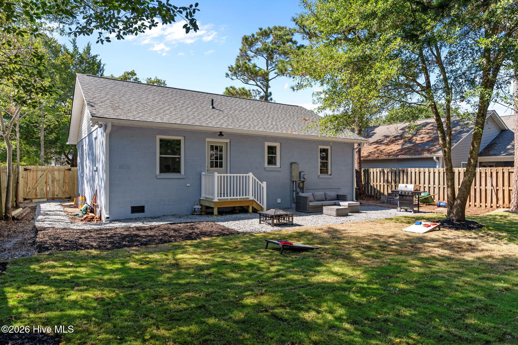 100563030 | Photo 39